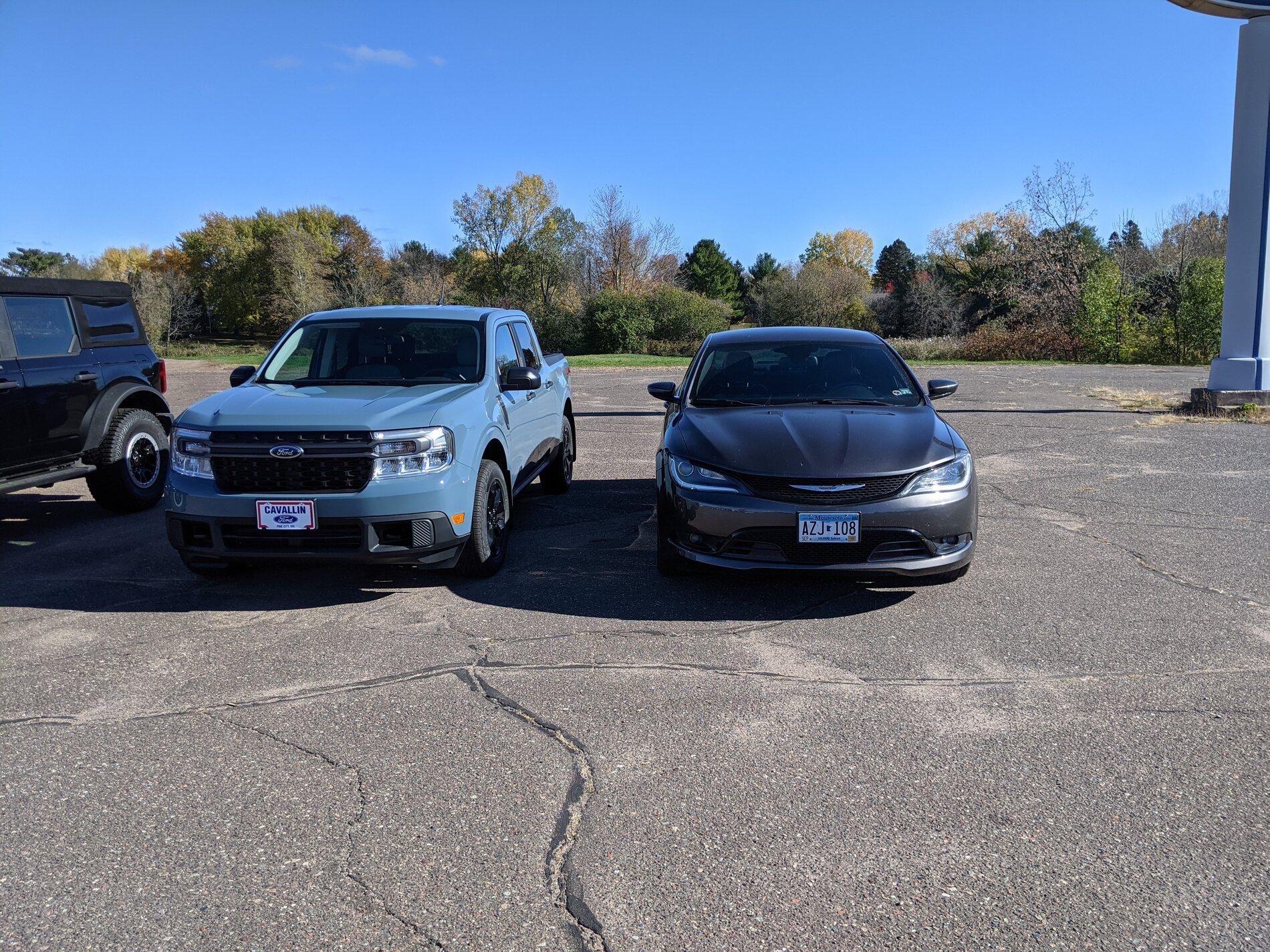 Ford Maverick Ford Maverick size vs 2016 Chrysler 200 PXL_20211025_180652625