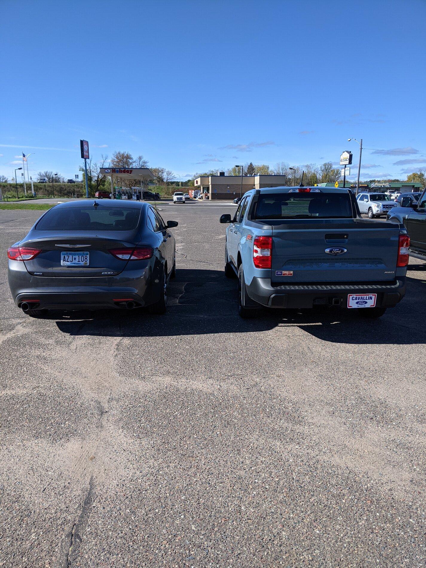 Ford Maverick Ford Maverick size vs 2016 Chrysler 200 PXL_20211025_180632206