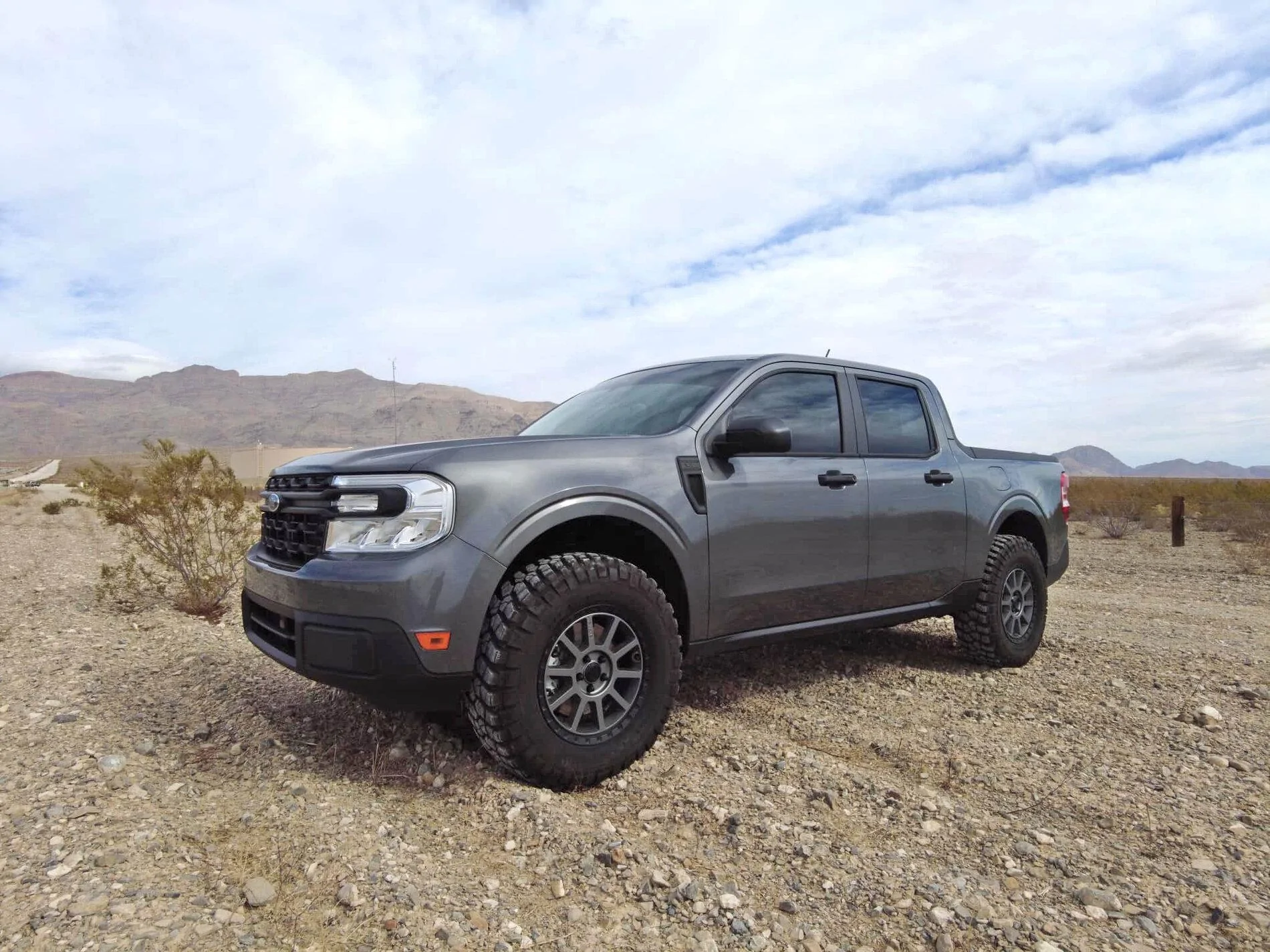 2022 Maverick 2%22 lift kit 255:75:17 BFgoodrich KM22 17x7.5 with 17%22 ALPHAequipt foxtrot wh...jpg