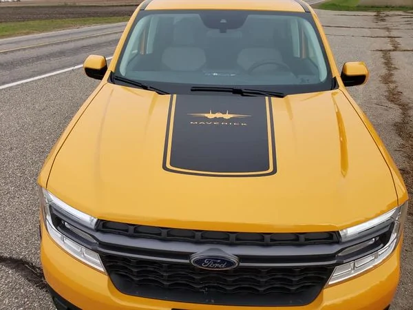 Ford Maverick Putting Stickers on your Truck 246753880_4823966954301938_7133629474888662288_n