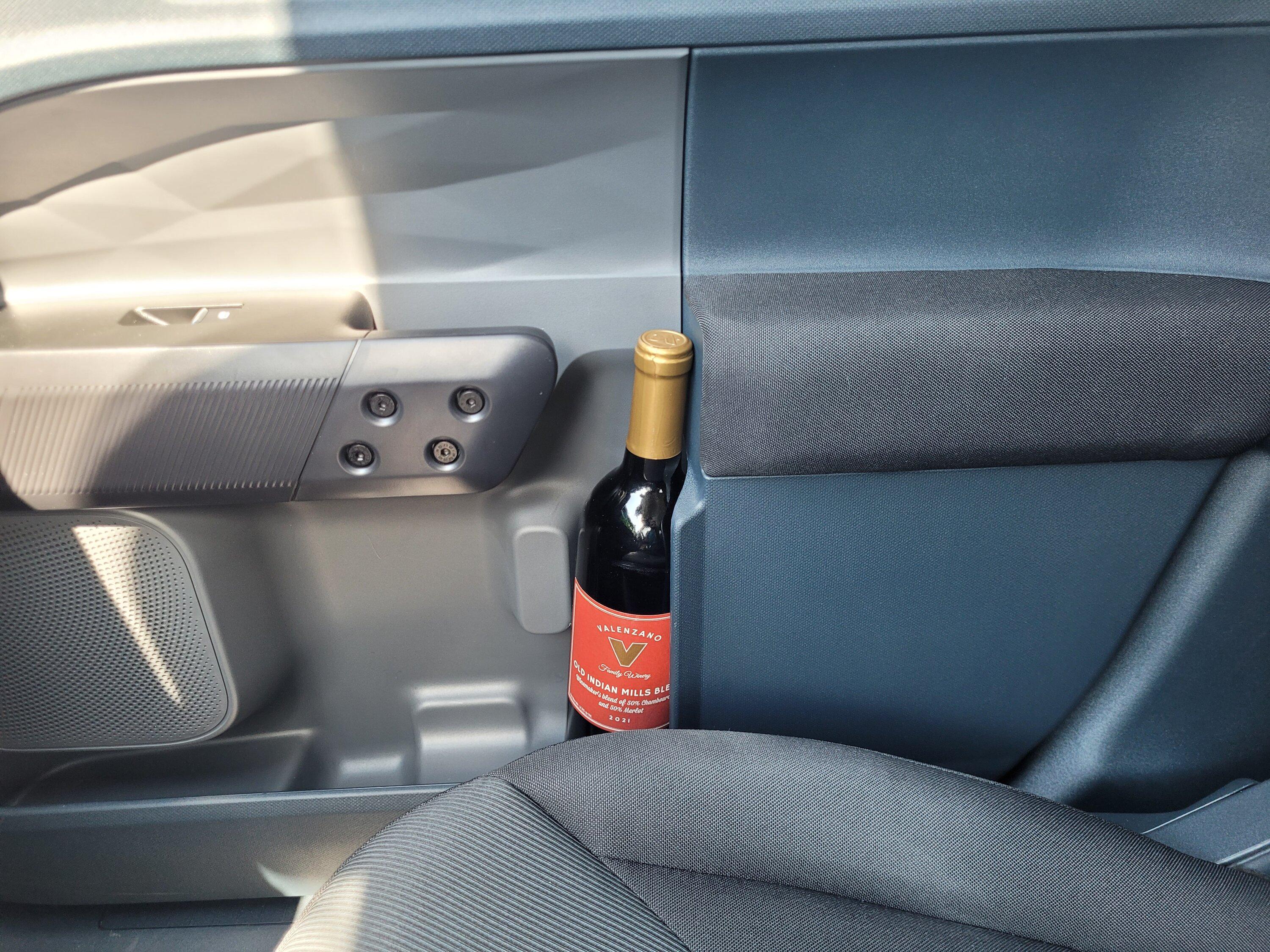 Ford Maverick Anyone Found a Reusable bottle that fits? 20230818_151951