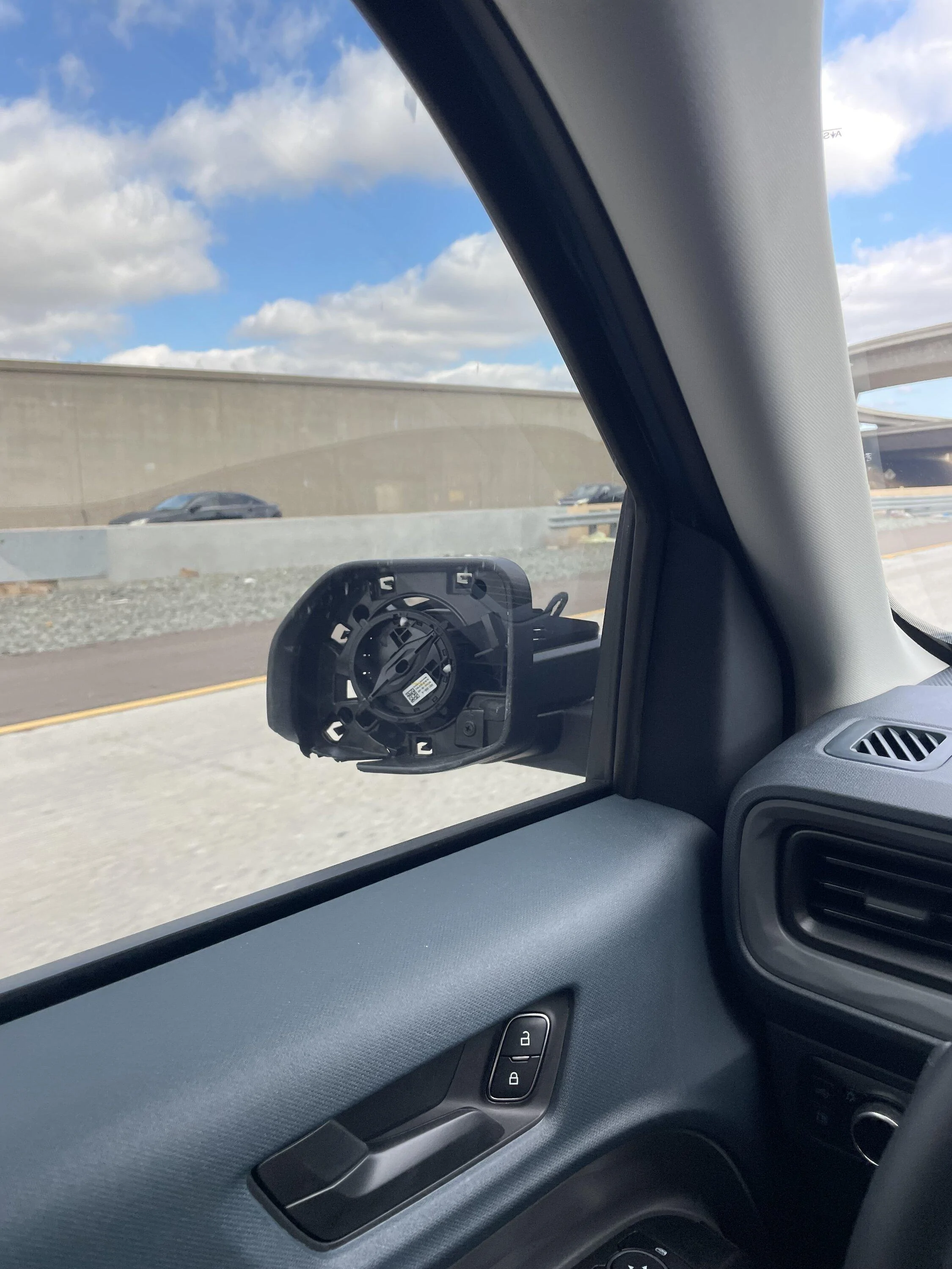 Ford Maverick Replaced my driver-side mirror -- part number # and before/after photos 1705621056719