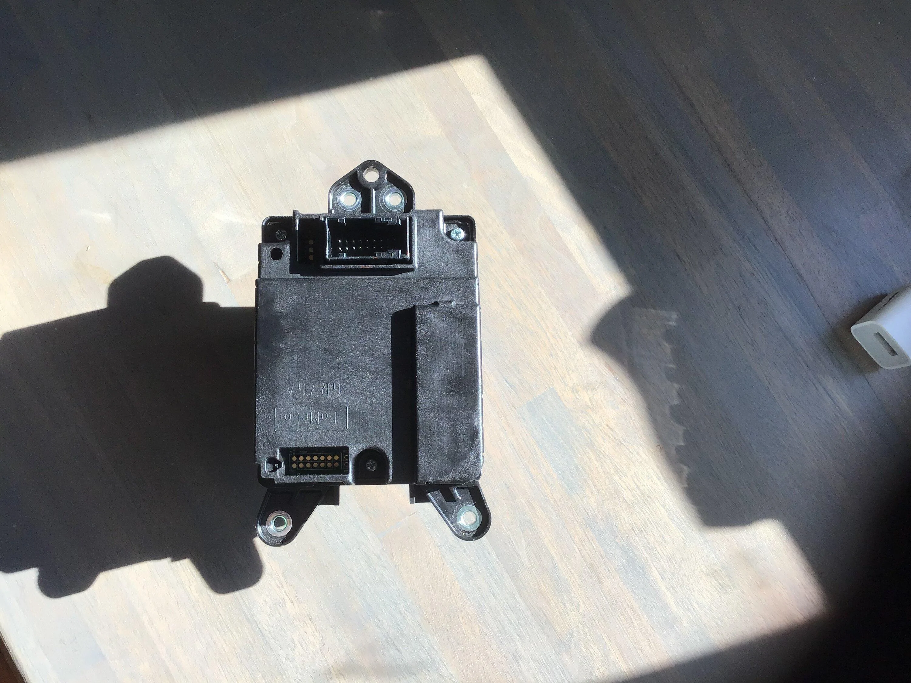 Ford Maverick Spilled liquid on shifter and electronic parking brake. Any issues? IMG_1322