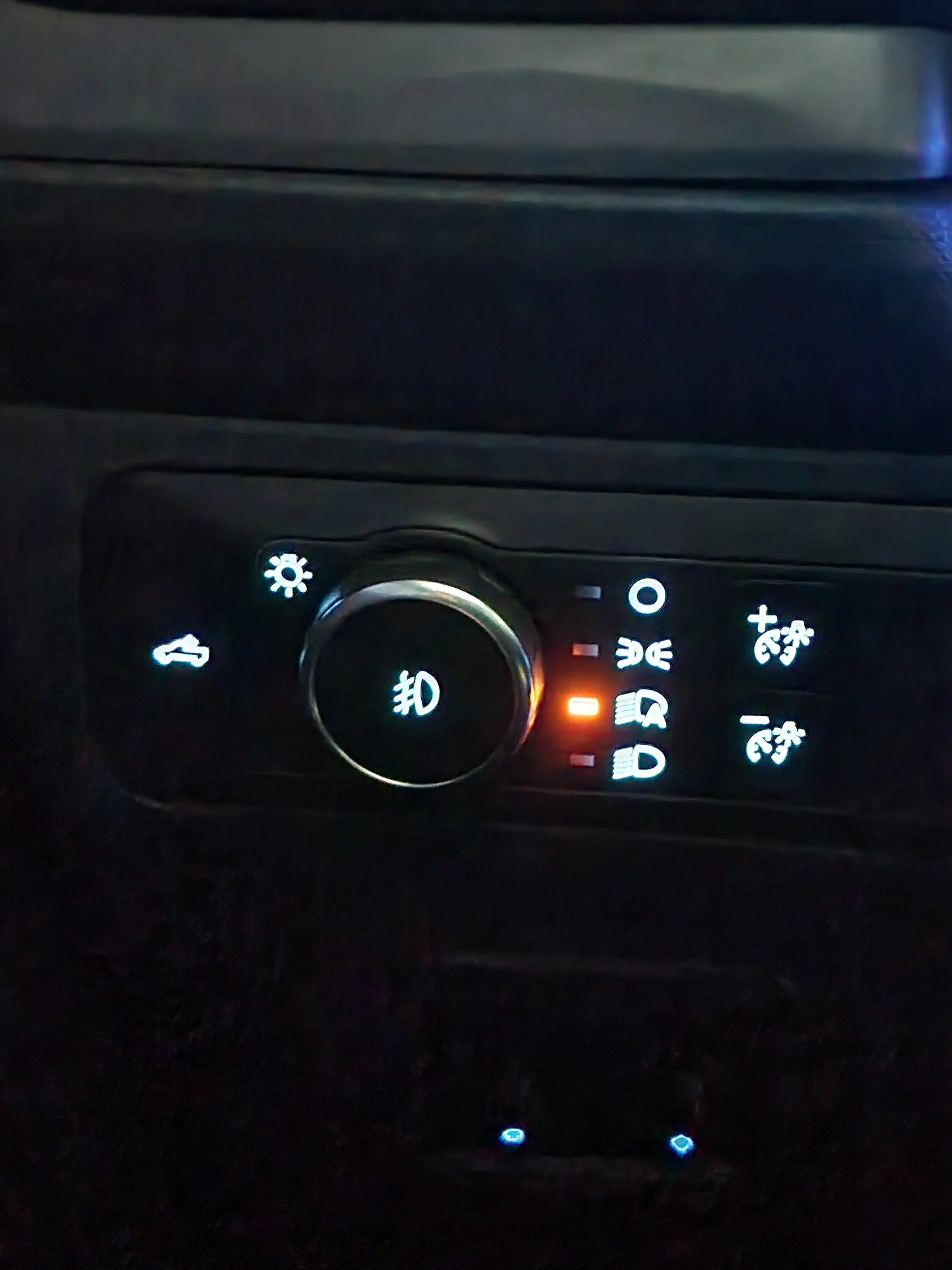 Ford Maverick F-150 Fog Lamp Switch and Wire Harness Installed in Maverick - DIY 20240123_180031