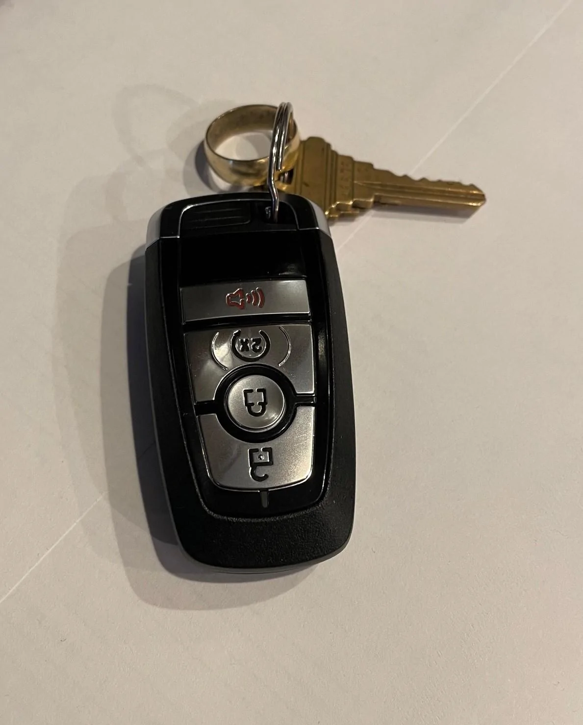 Ford Maverick What's on your Maverick keys / keychain? Keys