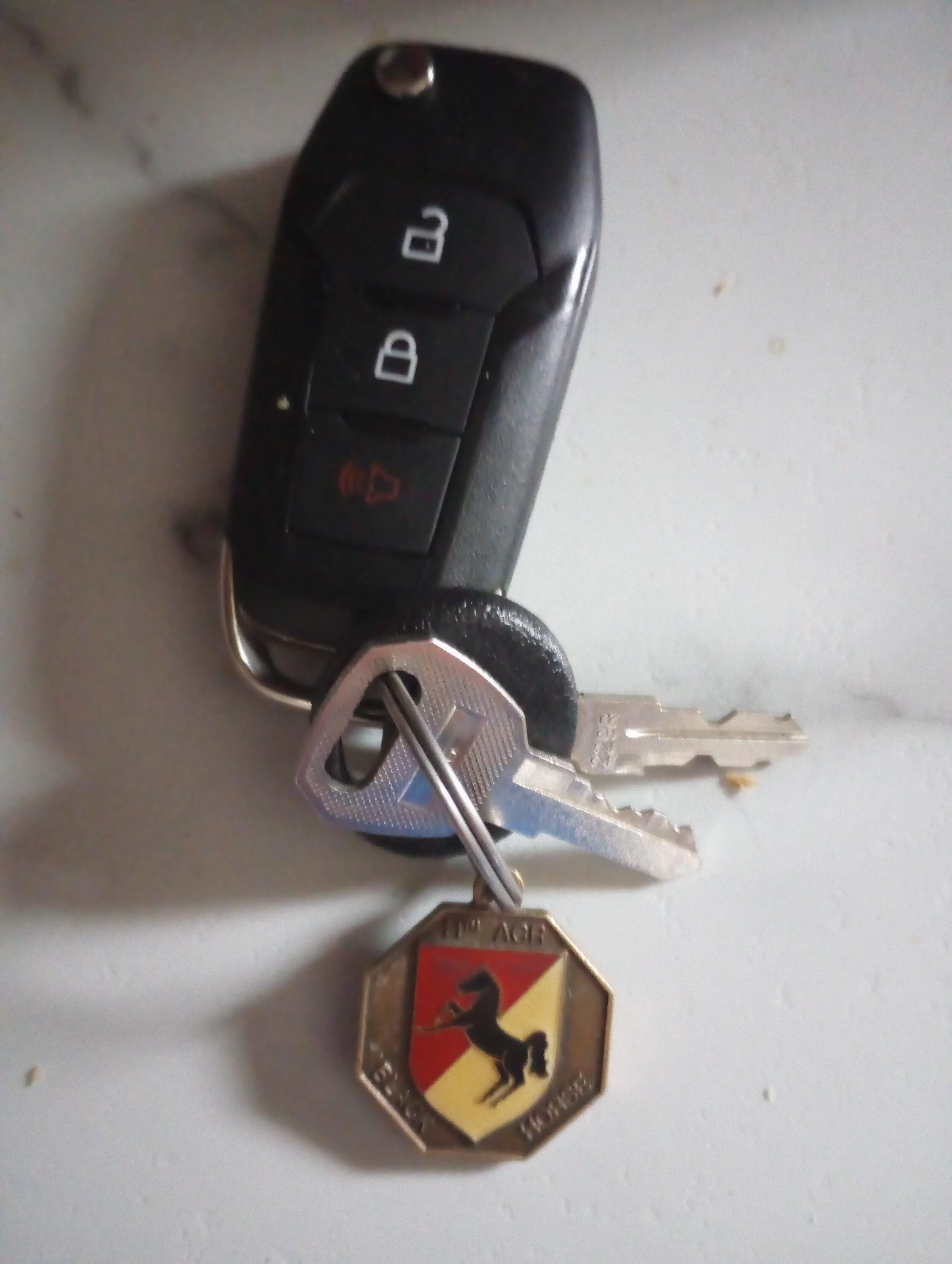 Ford Maverick What's on your Maverick keys / keychain? 17061973884056386260582400030954
