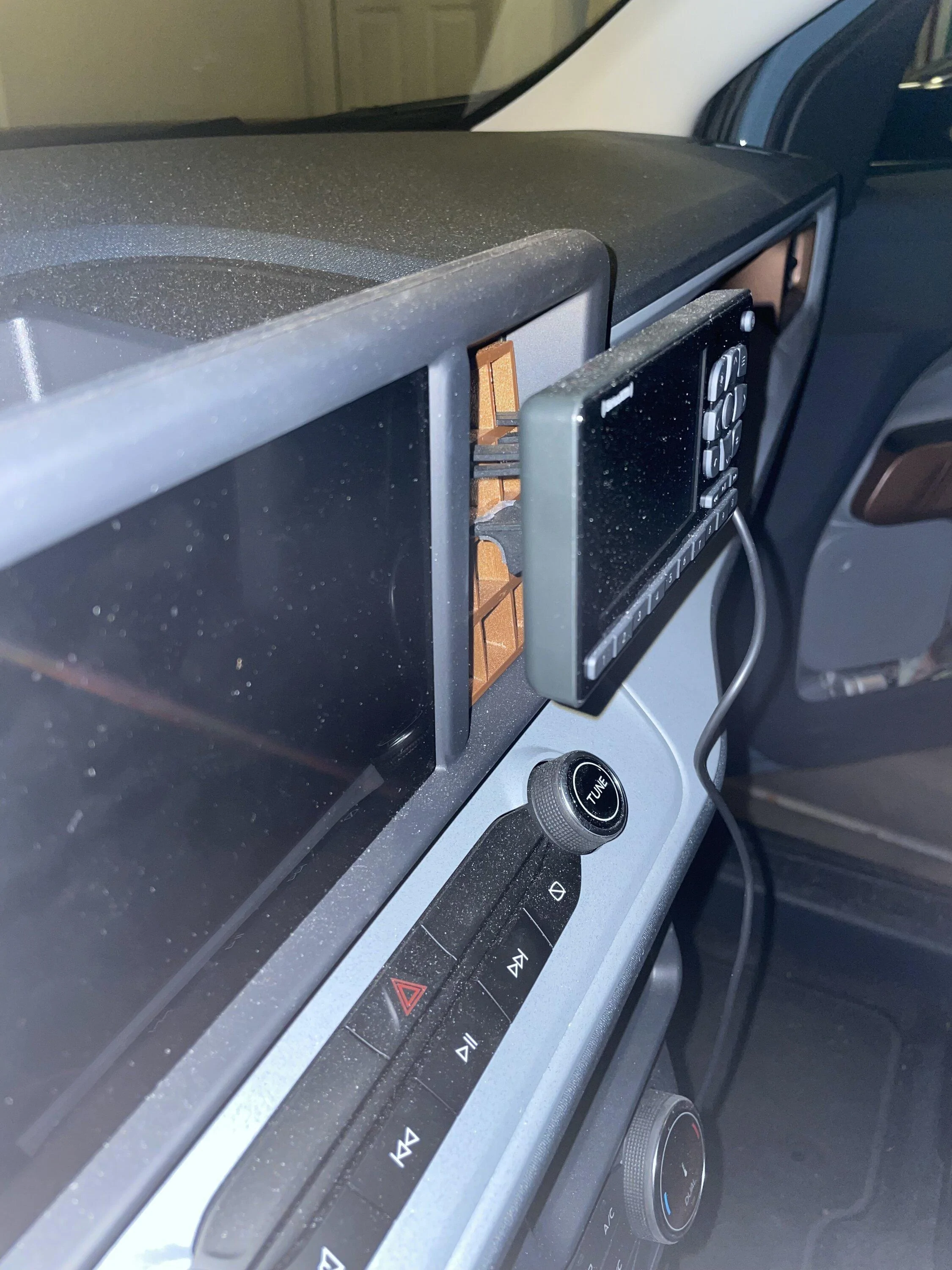 Ford Maverick Best way to put XM on my Maverick? IMG_2220