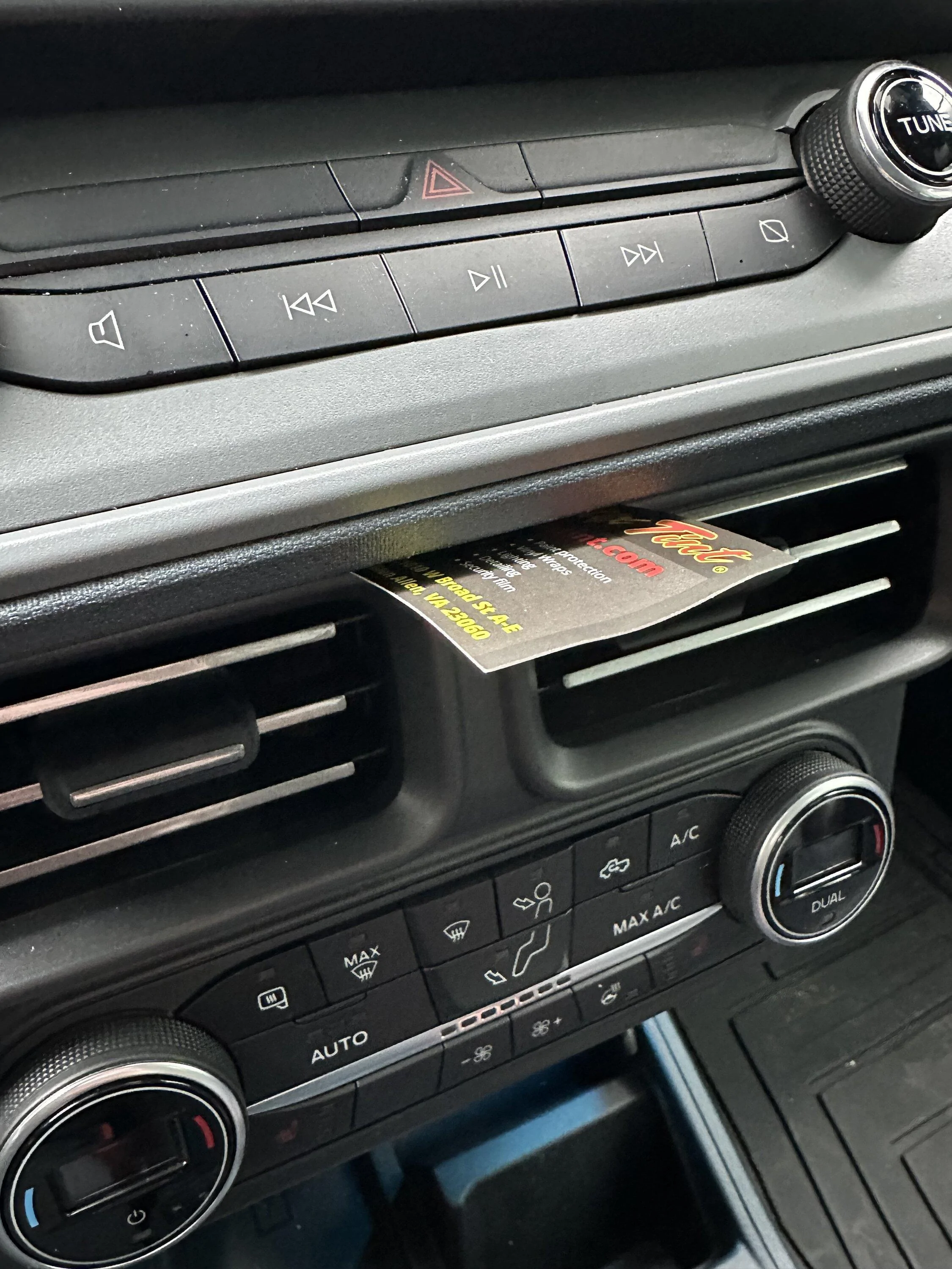 Ford Maverick Installed the Escape digital dual HVAC control today in my 23 Lariat Hybrid IMG_9947