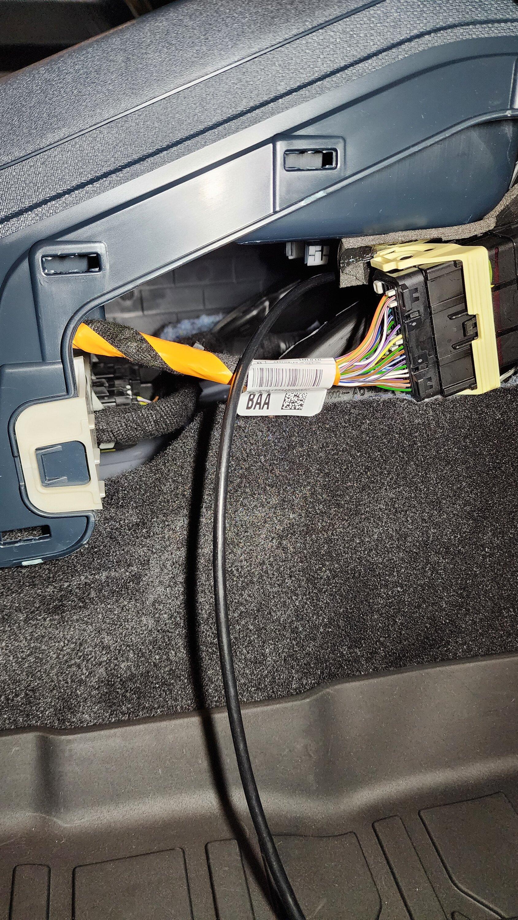 Ford Maverick Bought the Vais SiriusXM internal kit; anybody else installed one of these? 20240128_151006