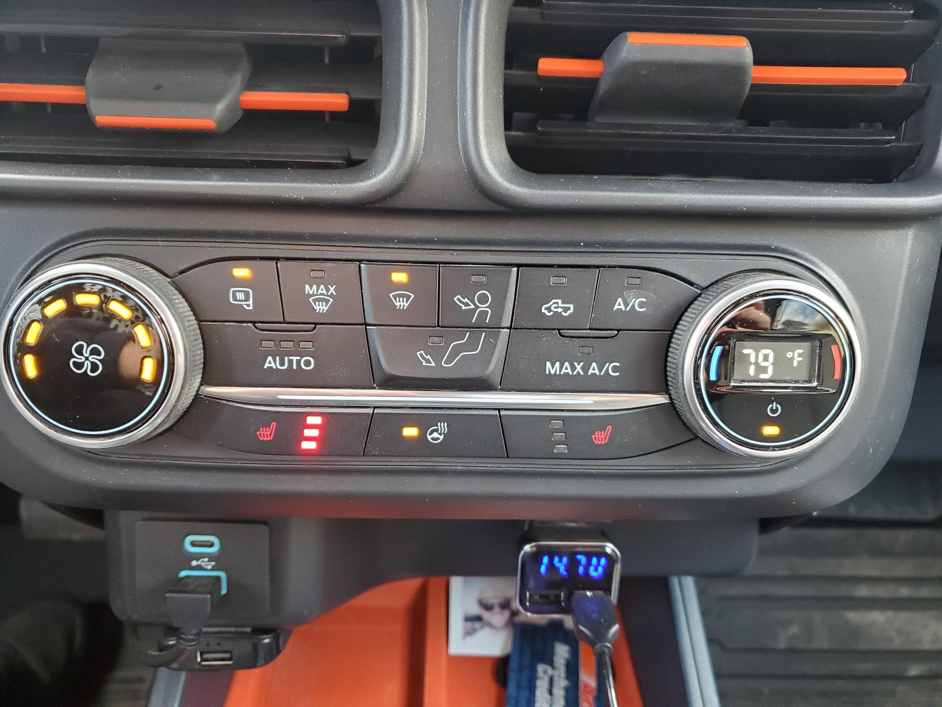 Ford Maverick Installed the Escape digital dual HVAC control today in my 23 Lariat Hybrid 20231226_150649