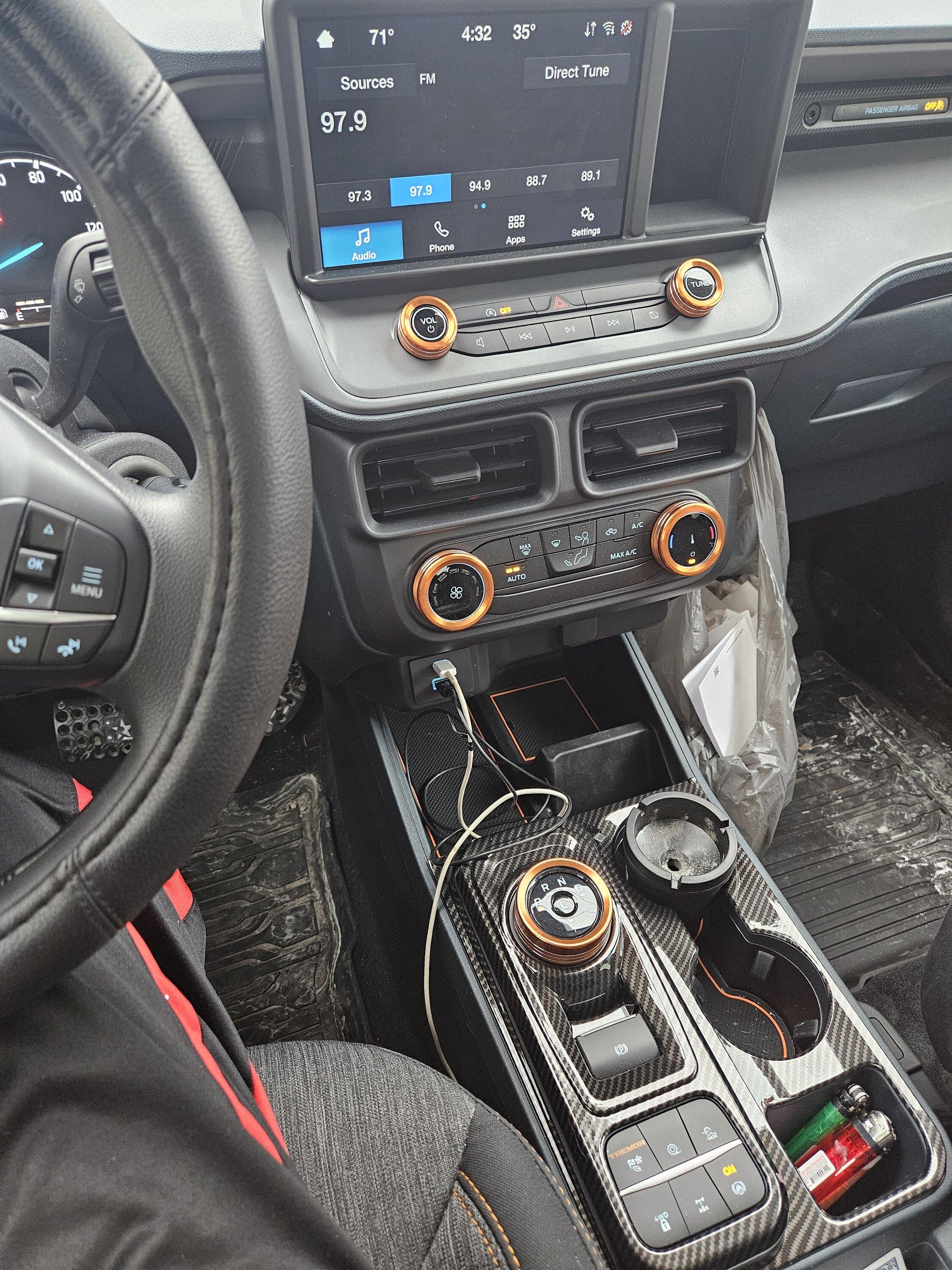 Ford Maverick Got some knob covers 20240123_163216