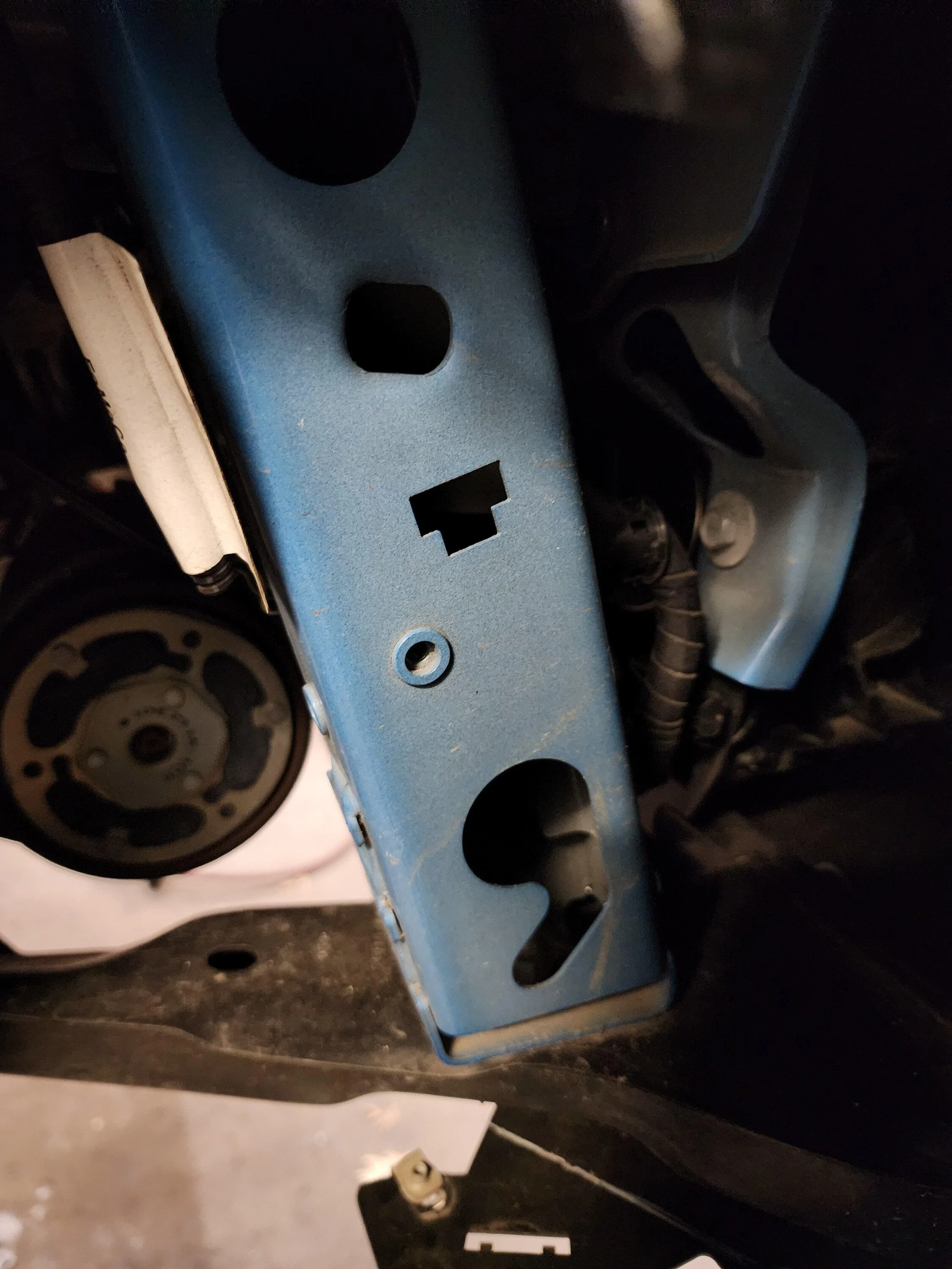 Ford Maverick F-150 Fog Lamp Switch and Wire Harness Installed in Maverick - DIY 20240202_193152