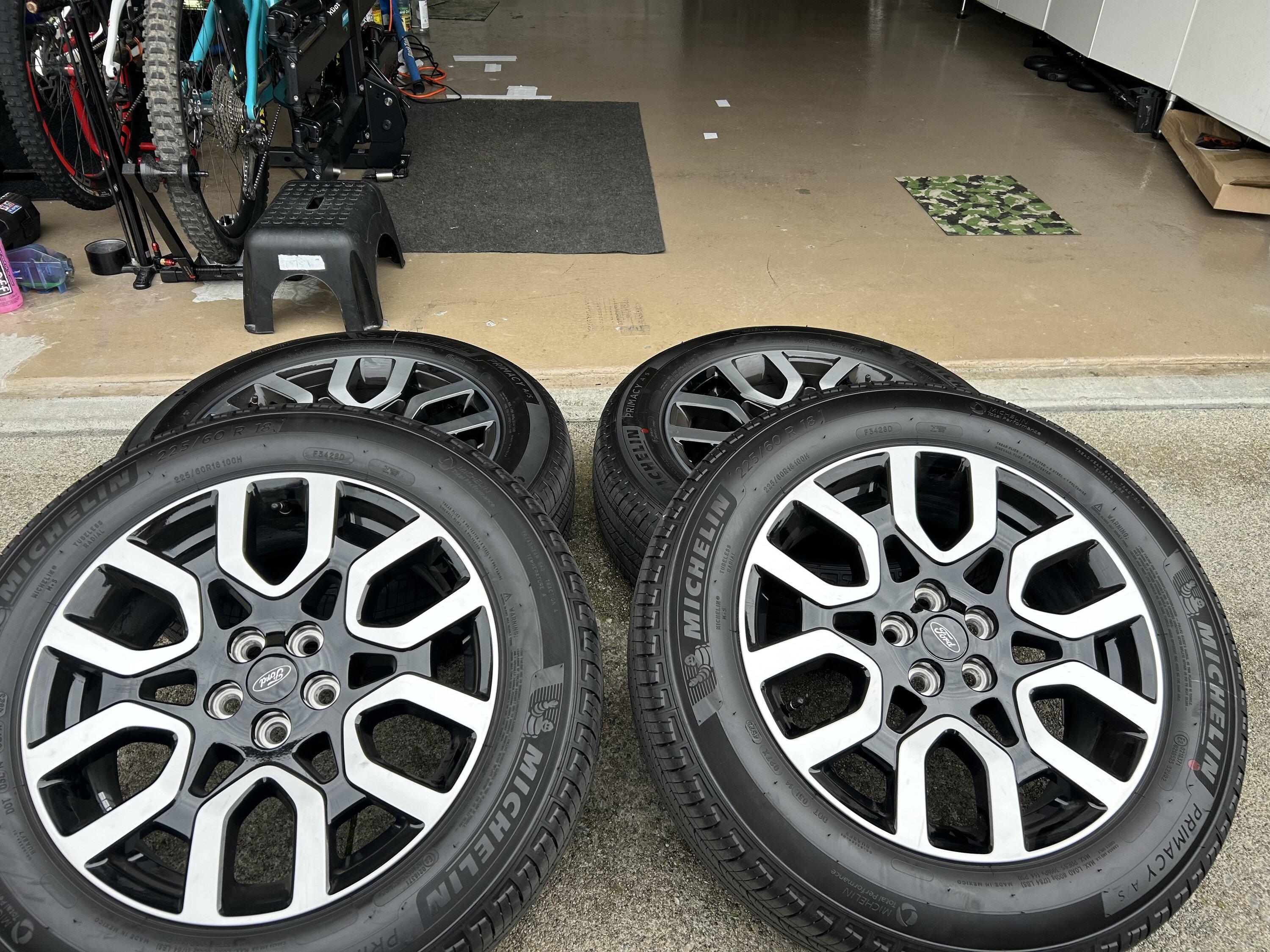 Ford Maverick NEW 2024 Lariat 18” wheels( cheap!) IMG_1379