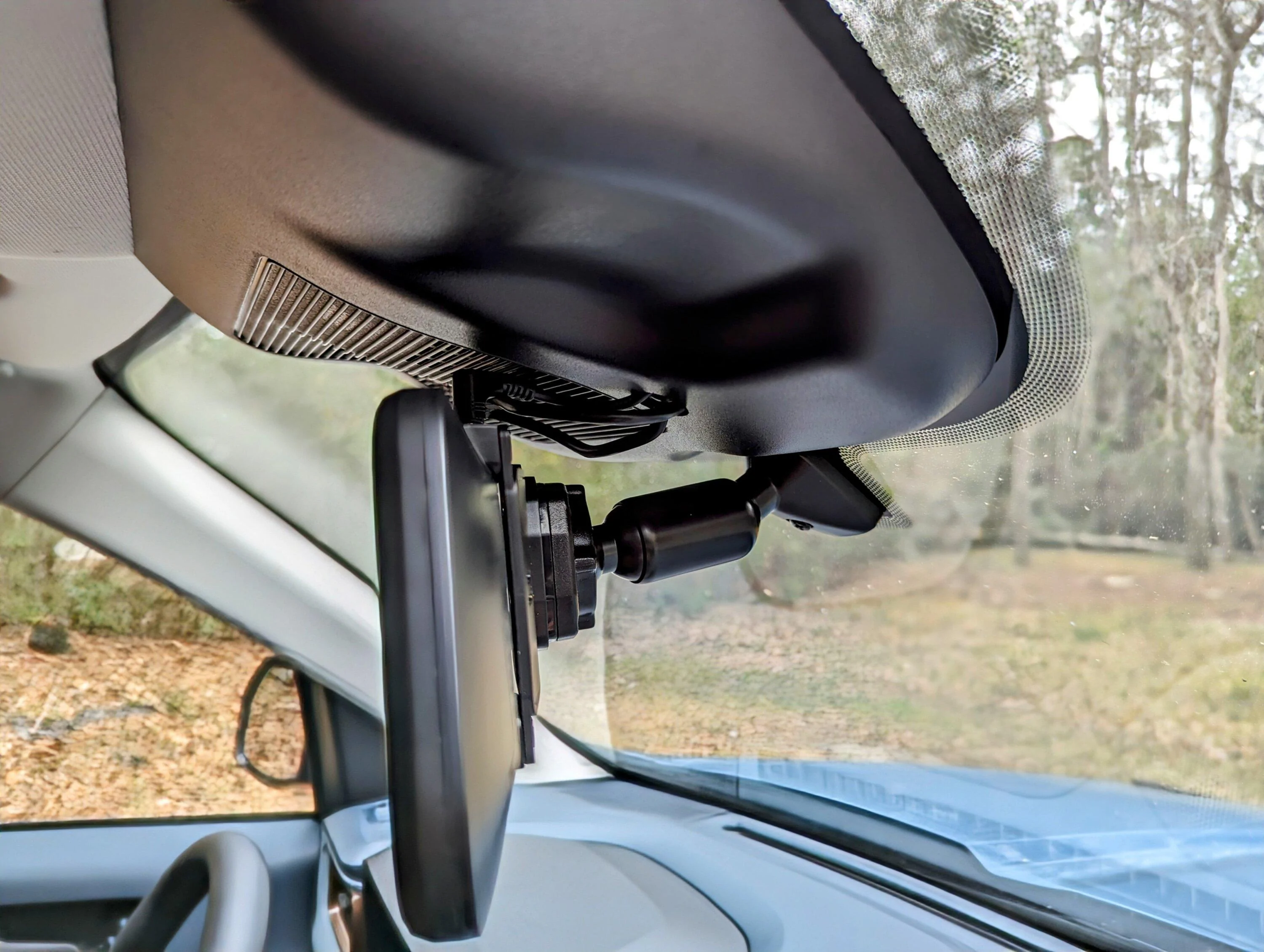 Ford Maverick Digital (LCD) Rearview Mirror (Wolfbox G900 front and rear dash cams) installed - photos & review PXL_20240203_215332148~2