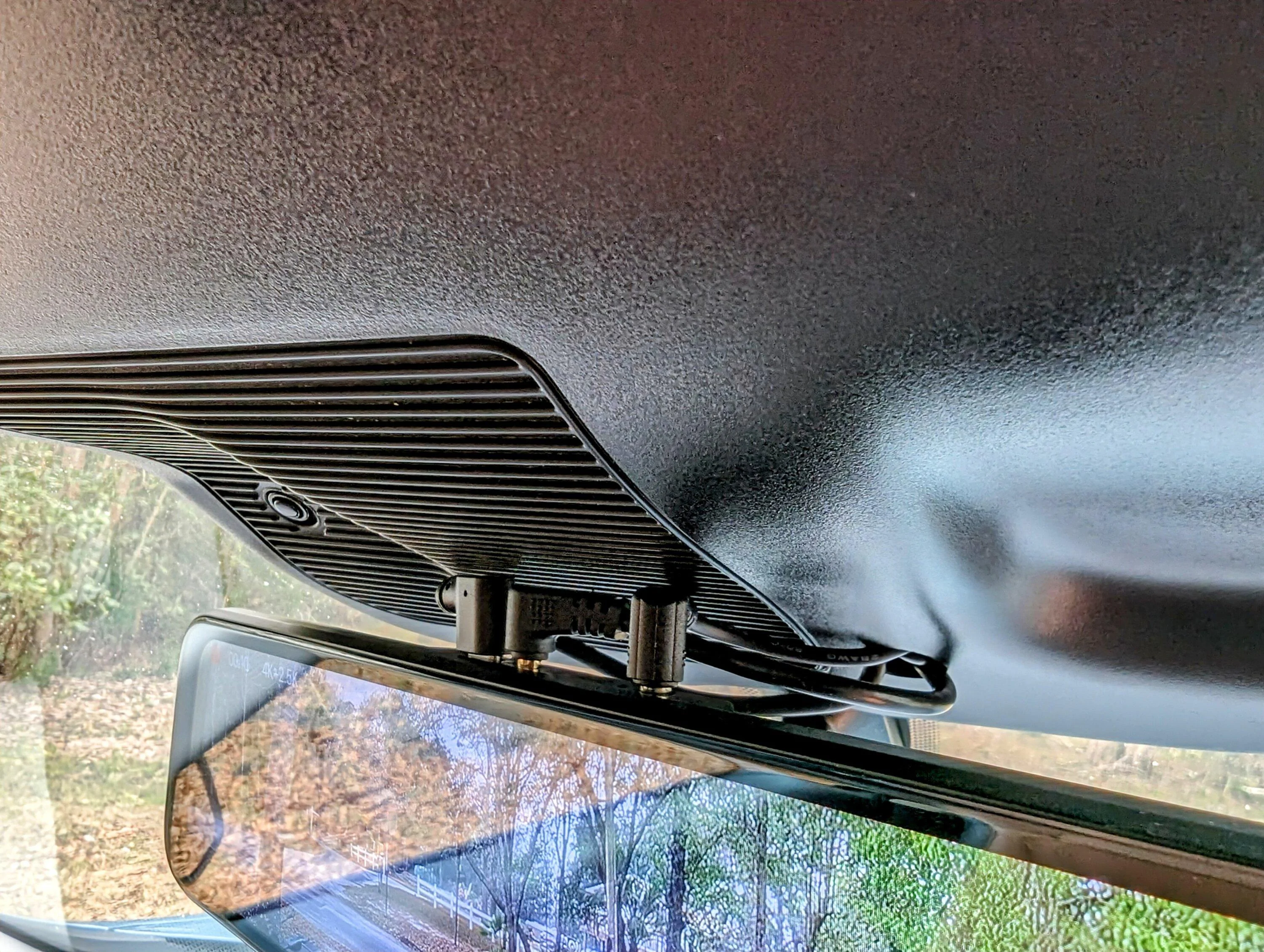 Ford Maverick Digital (LCD) Rearview Mirror (Wolfbox G900 front and rear dash cams) installed - photos & review PXL_20240203_215342581~2