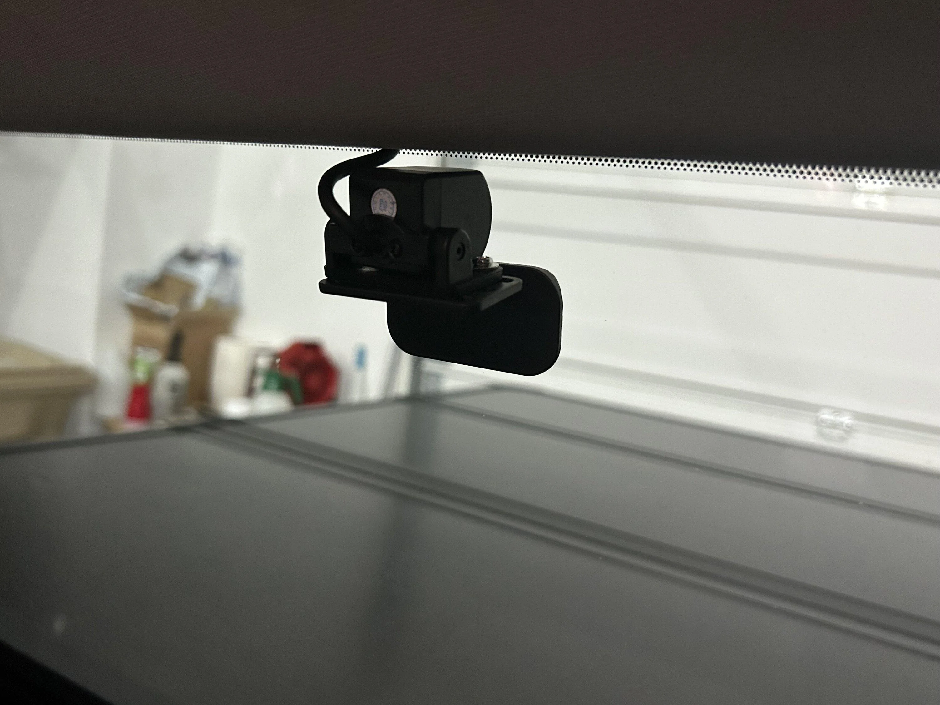 Ford Maverick Digital (LCD) Rearview Mirror (Wolfbox G900 front and rear dash cams) installed - photos & review IMG_4840