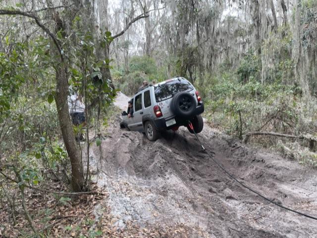 Ford Maverick hybrid off roading 0414BCFB-3182-4883-9F51-AE7A2B3ED115