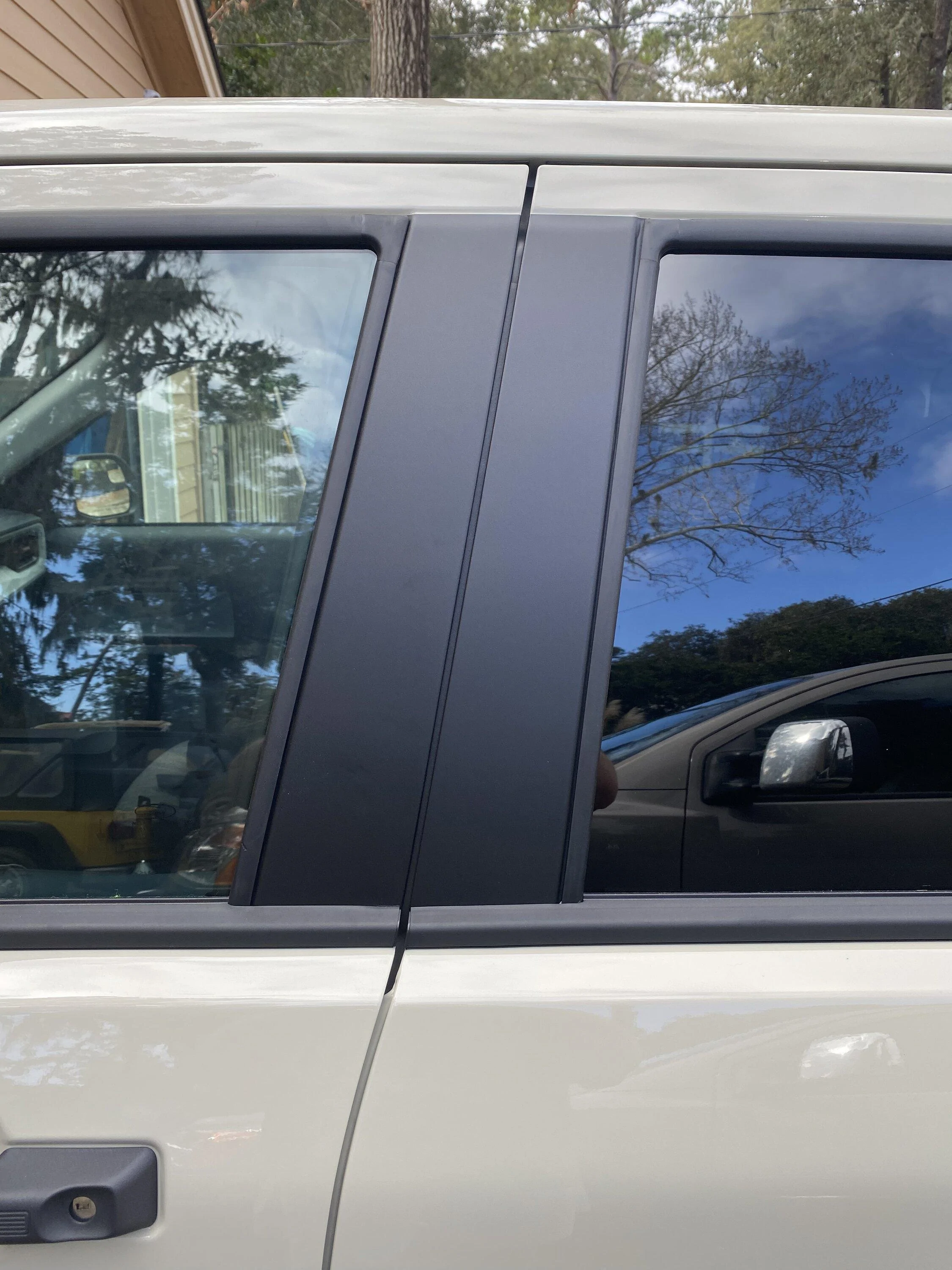 Ford Maverick Remove cove tape off of B pillar on doors looks a lot better BBD05E4F-3EFB-46EF-A28D-390D4C2DC70C