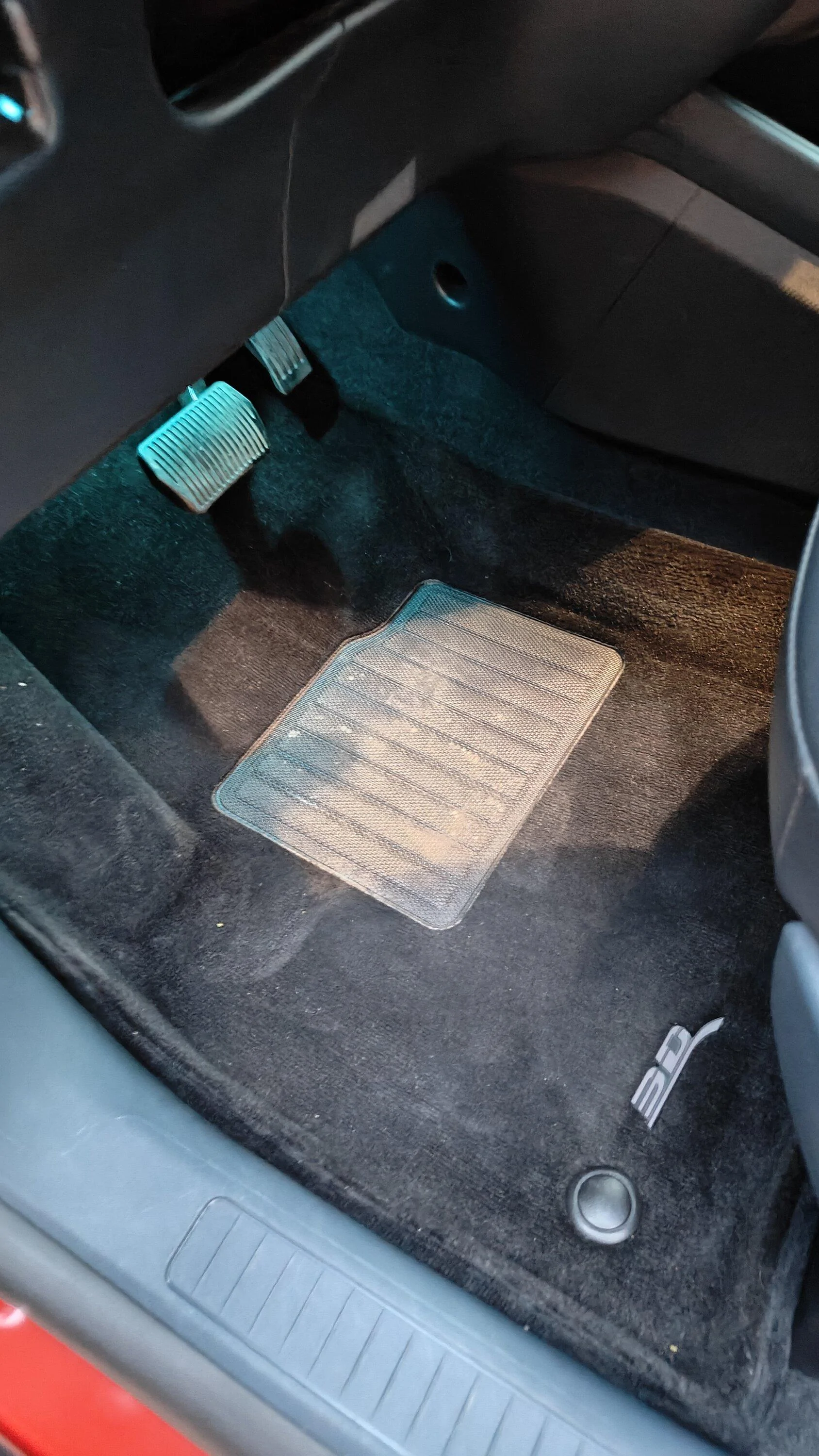 Ford Maverick Does Maverick come with front and back floor mats? 2024FordMaverickDriver3DFloorMat