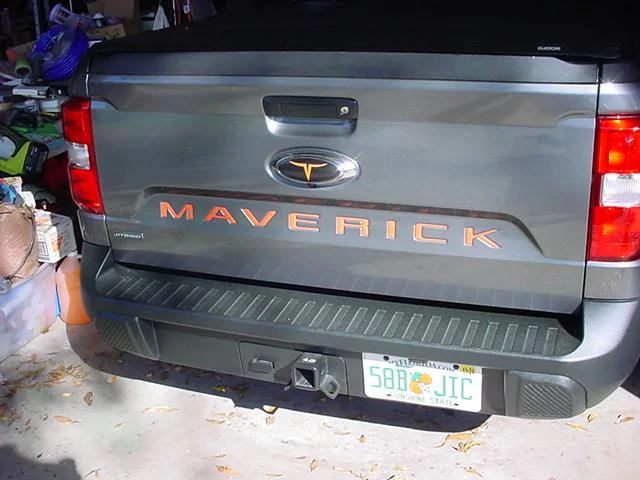 Ford Maverick Best Tailgate Lettering for Carbonized Gray? DSC05079