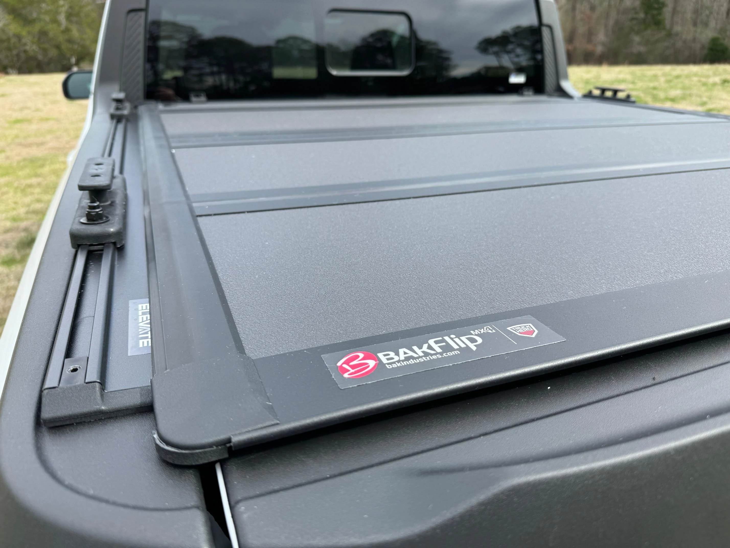 Ford Maverick BAKFLIP MX4 tonneau cover + Elevate Rack System BUT IMG_0232