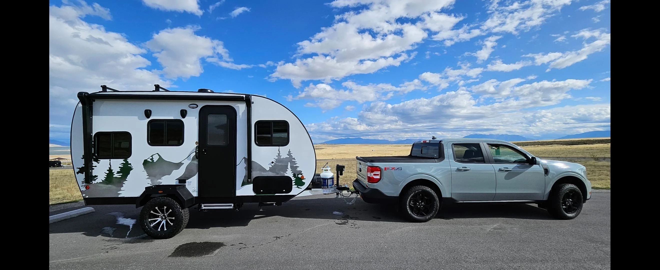 Ford Maverick Rolled the camper out of the garage today Screenshot_20240208_041102_Photos