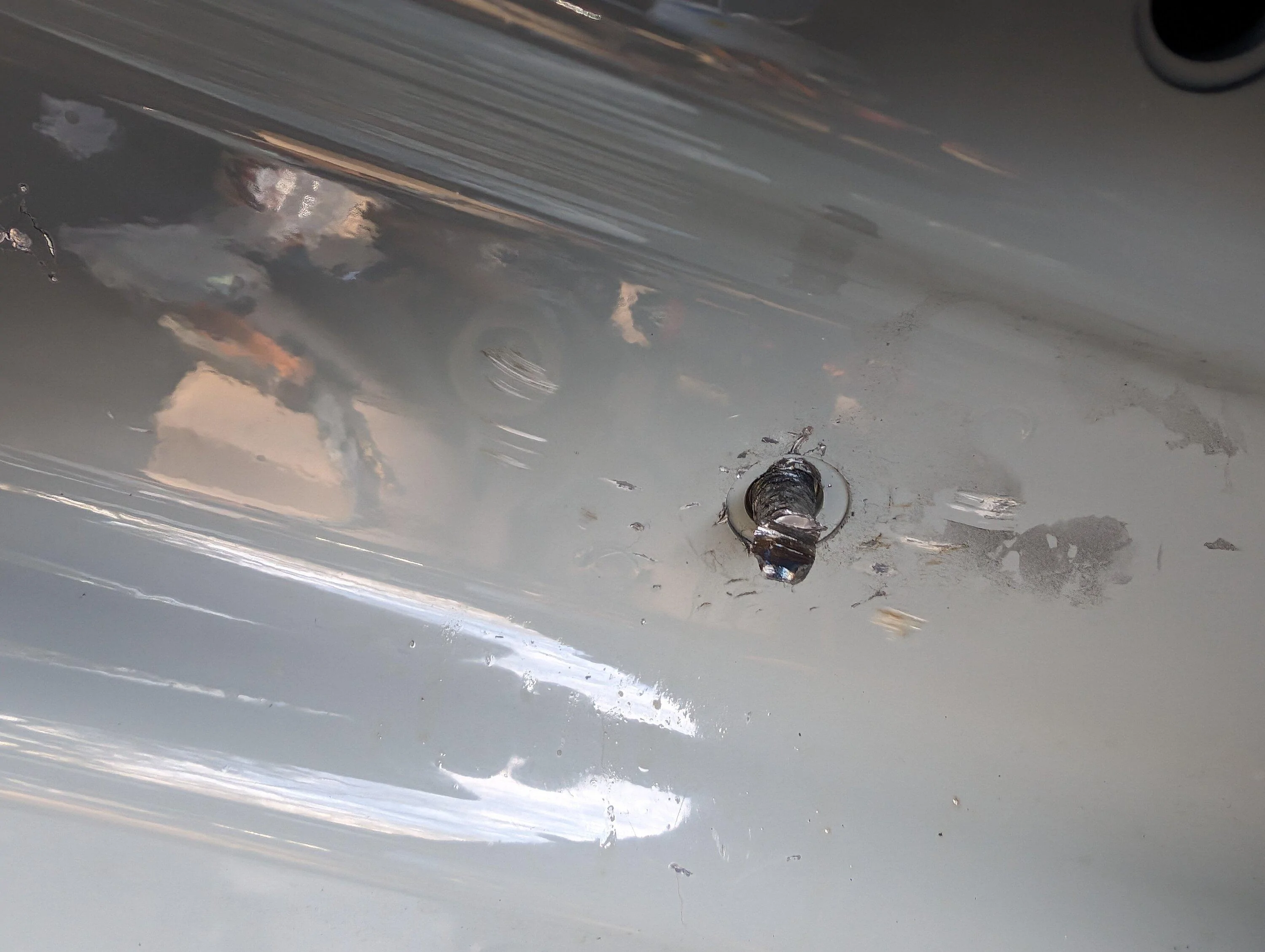 Ford Maverick Messed up rail torx screw PXL_20240208_185514127.MP