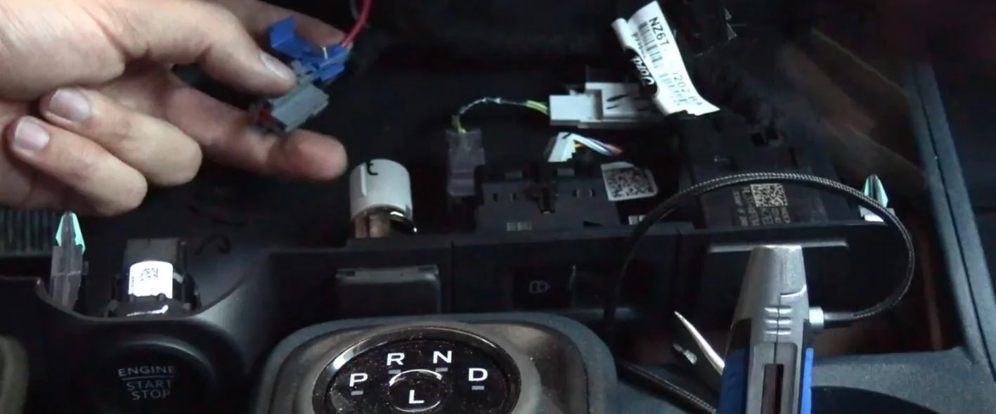 Ford Maverick How do you remove the usb/cig power panel? USB - 12V Outlet Mounting Clips - DTF Garag