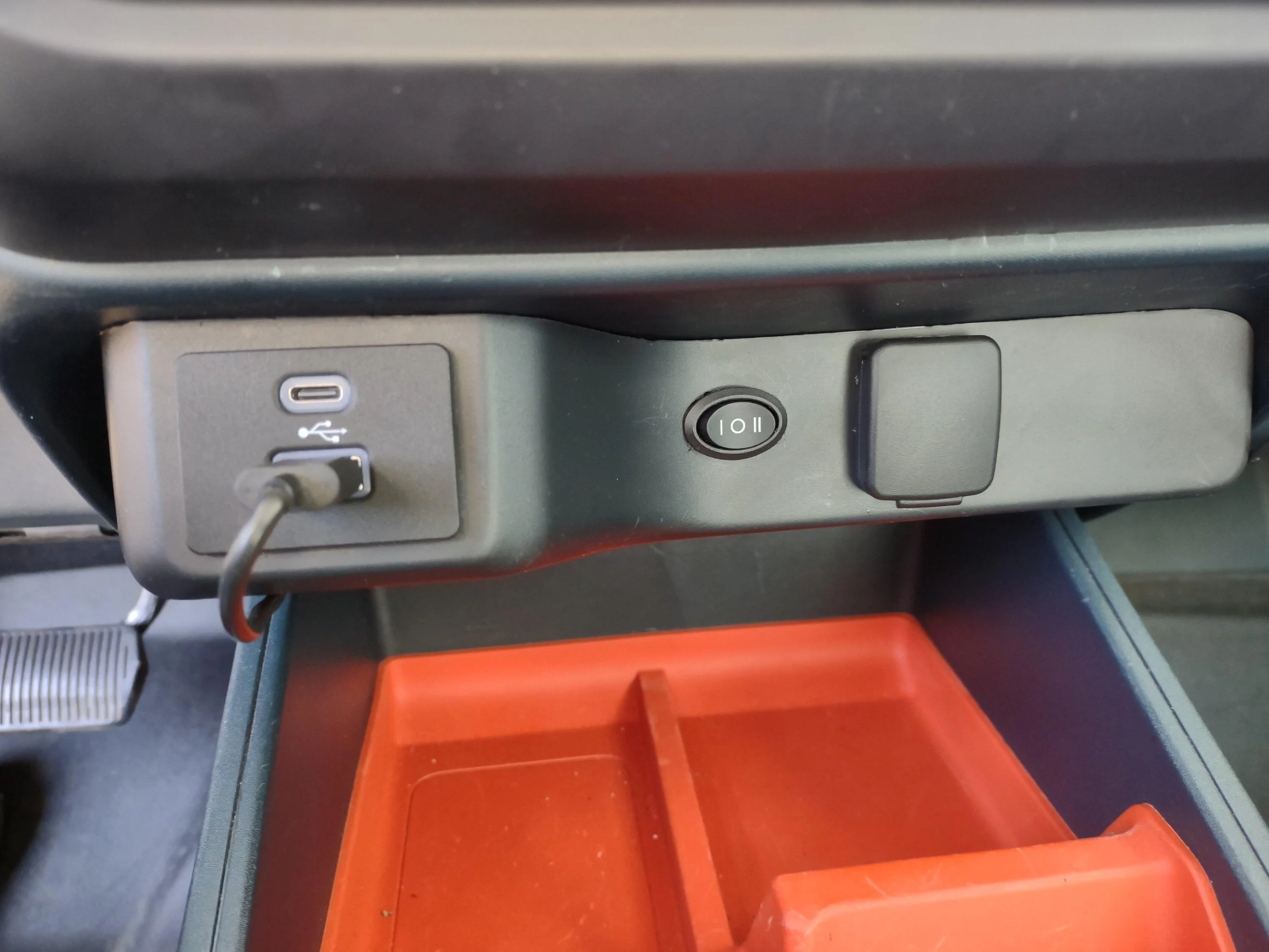 Ford Maverick JJC grill brackets with Hella 500 LEDs IMG_20240211_120416268