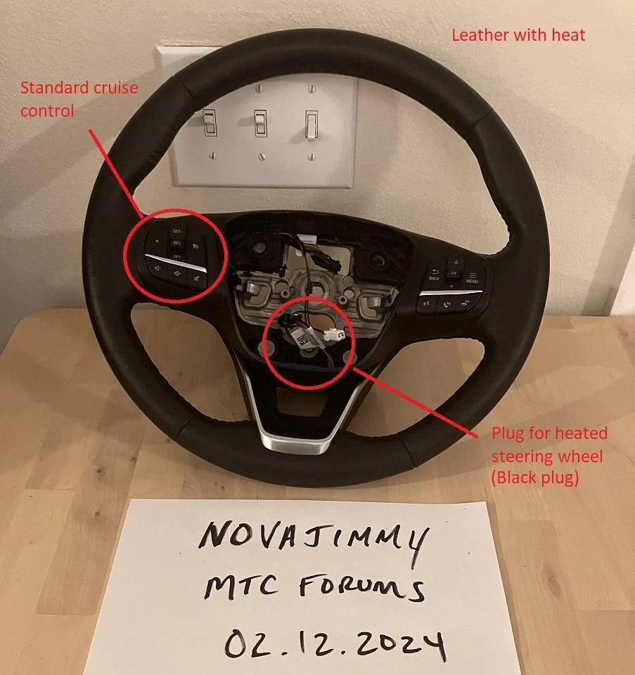 Ford Maverick (3) Steering wheels (2 leather w/heat, 1 activeX no heat) IMG_1663