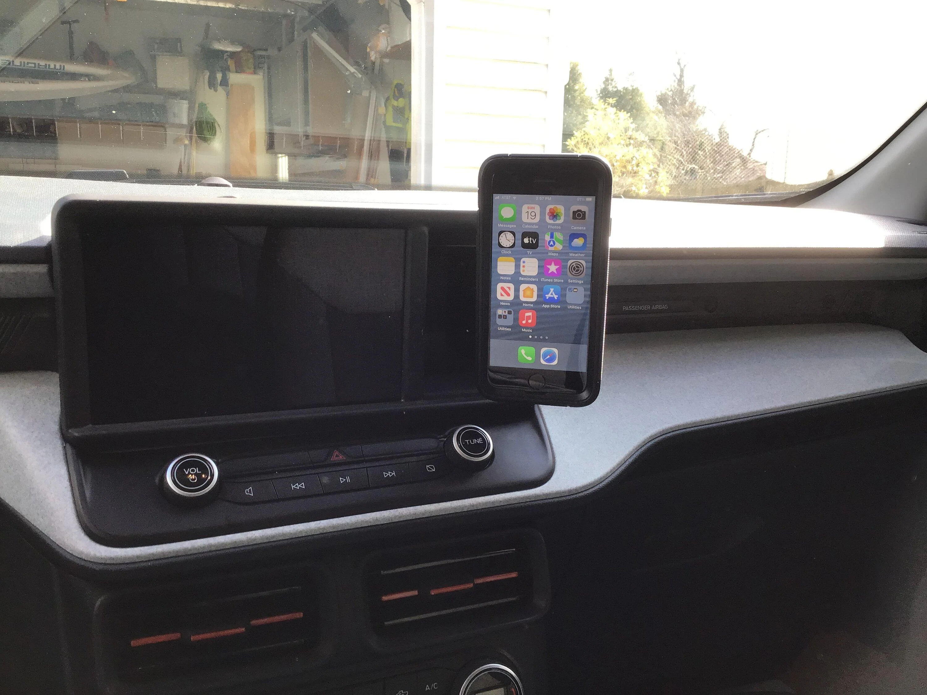 Ford Maverick Cell Phone Holder recommendations? IMG_1087