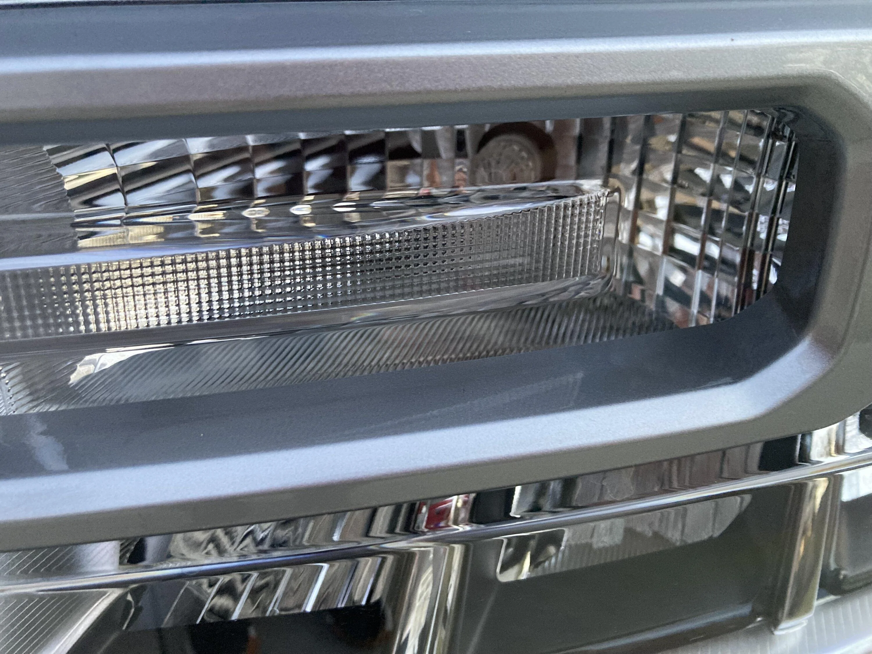 Ford Maverick Replacements for Ugly Amber Front Blinker Bulbs IMG_4158