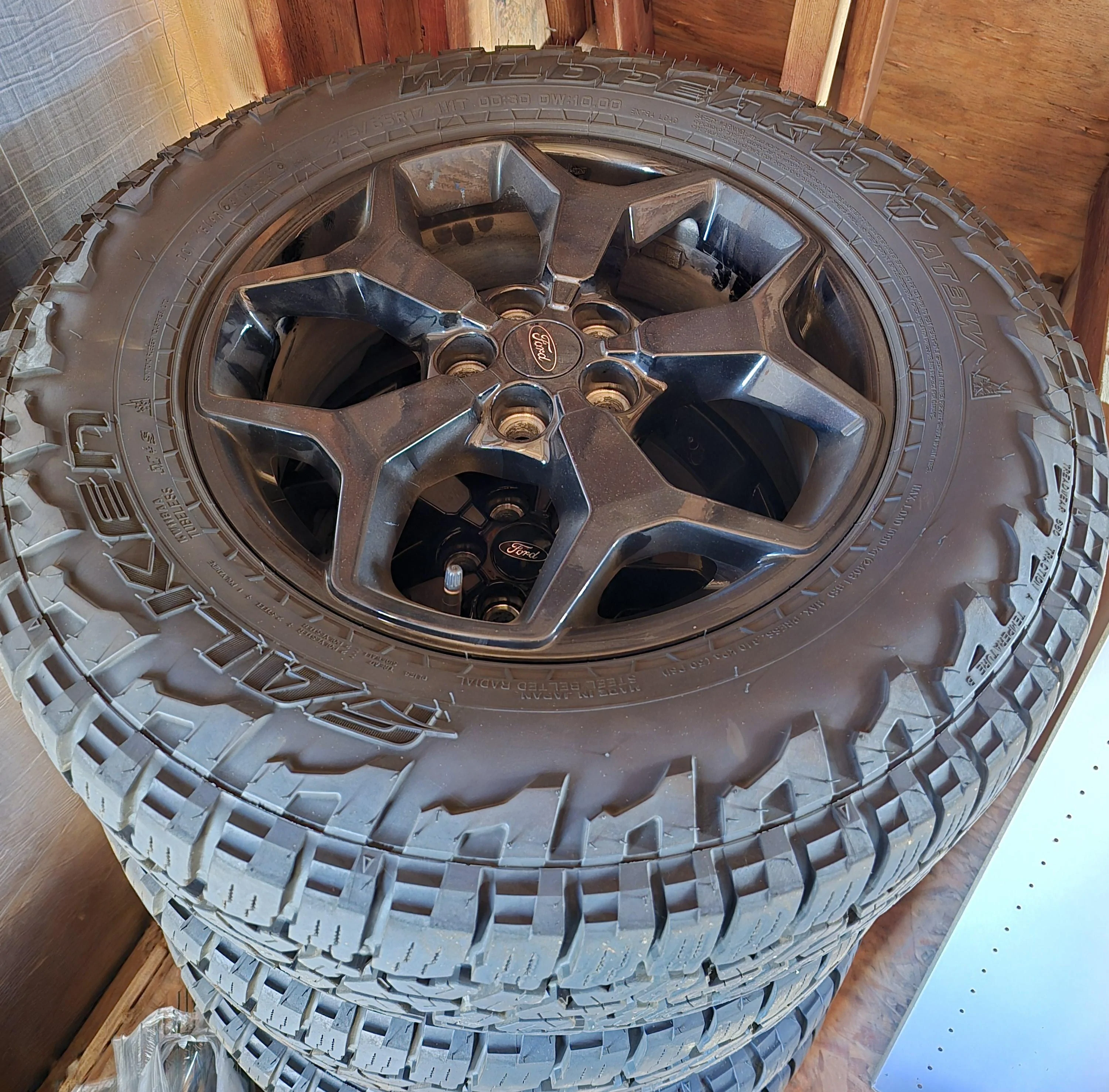 Ford Maverick 17" FX4 Wheels with 245/65R17 Wildpeak AT3W Tires 20240215_084417