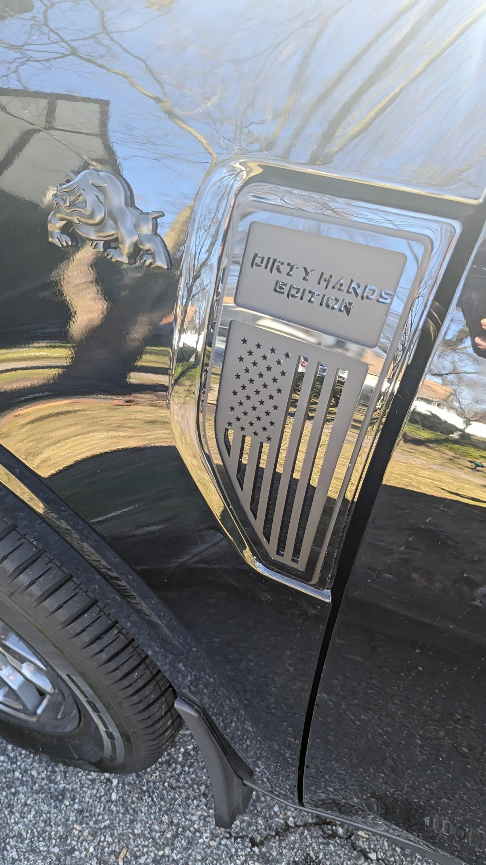 Ford Maverick Question regarding Side XL/XLT/LARIAT badge PXL_20240203_160645351~2