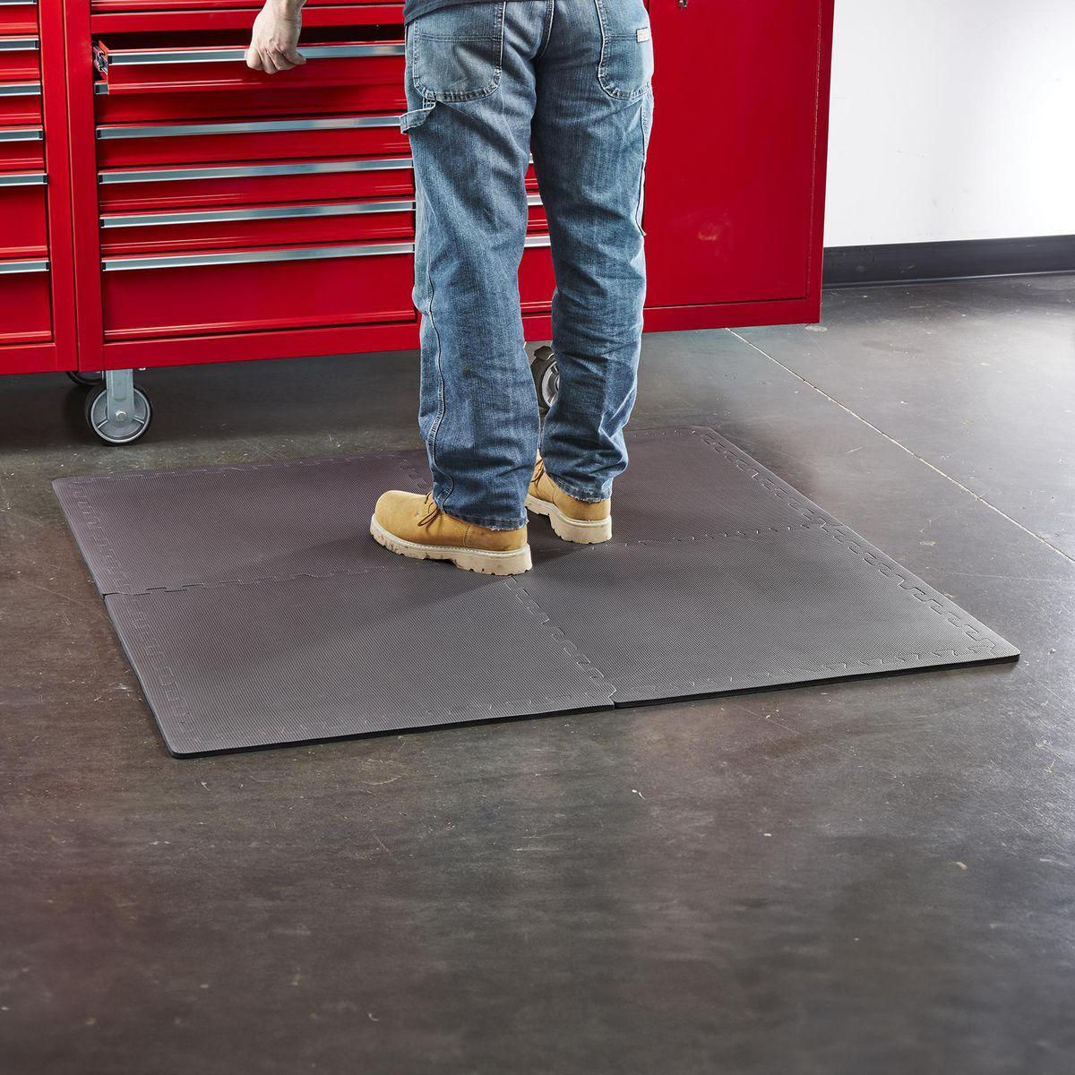 Ford Maverick Non-Slip surface for bed floor? 94635_W3