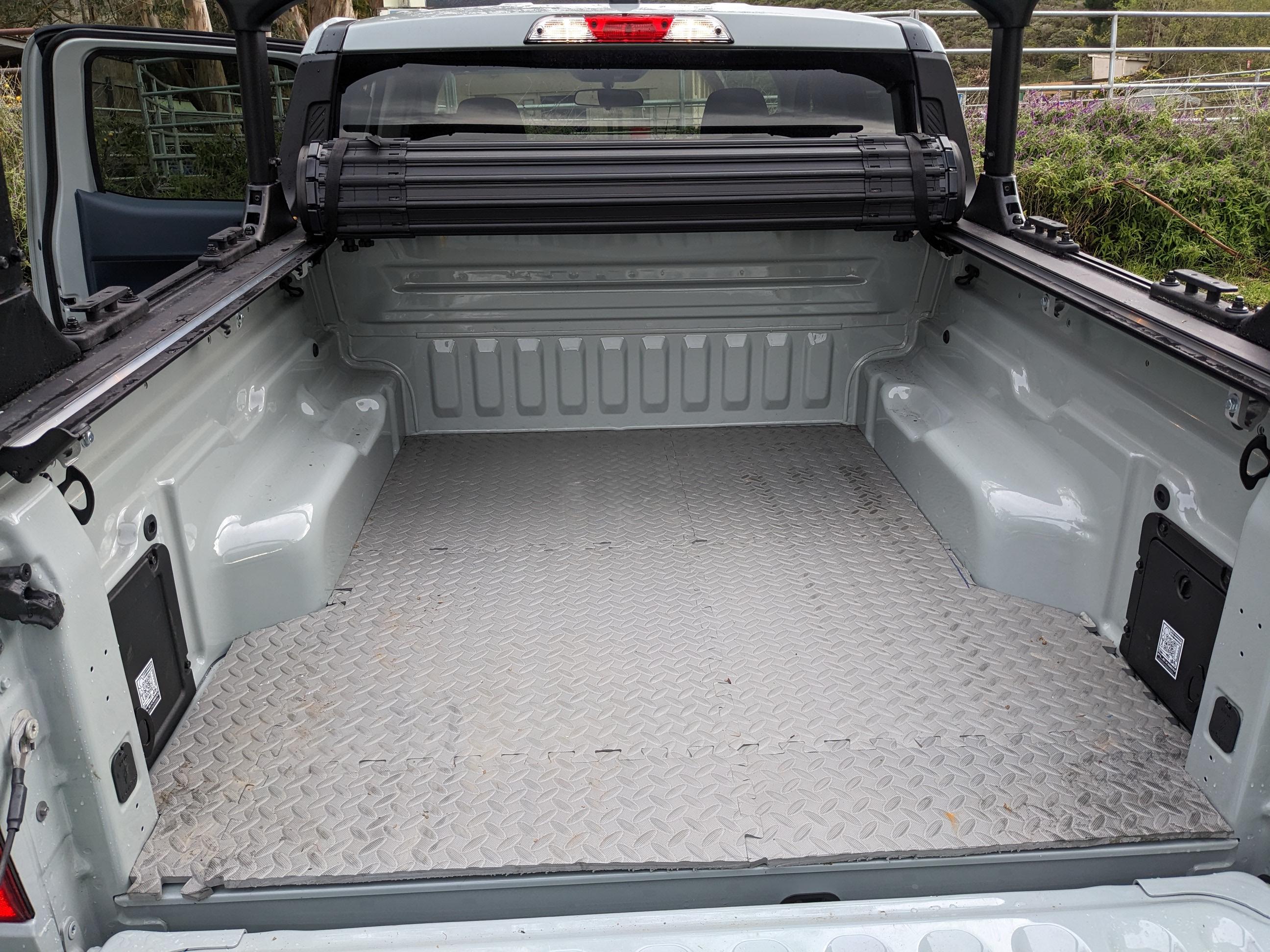 Ford Maverick Non-Slip surface for bed floor? PXL_20230211_184150310