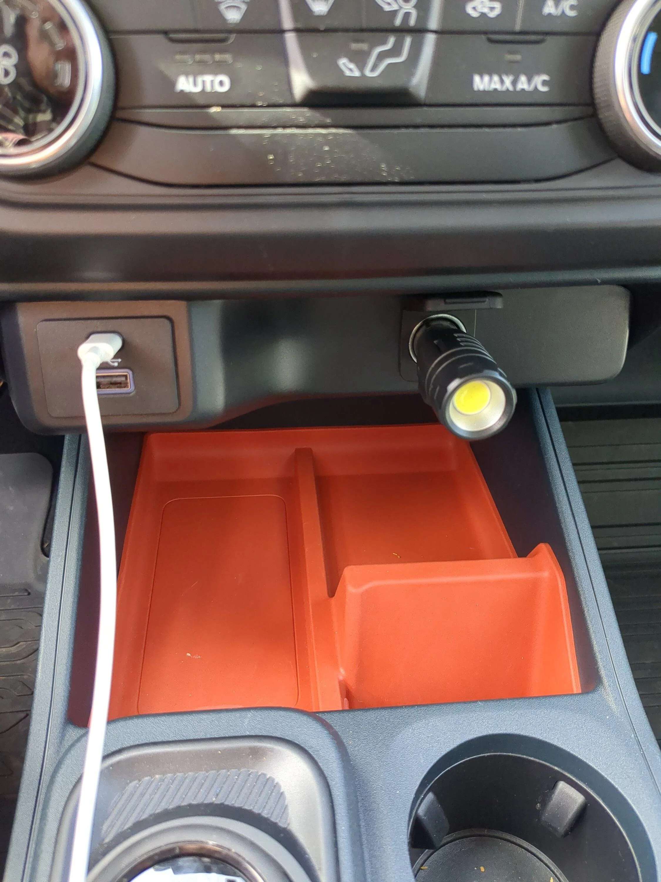 Ford Maverick Really cheap ambient lighting alternative 17081094383267350652234965167175