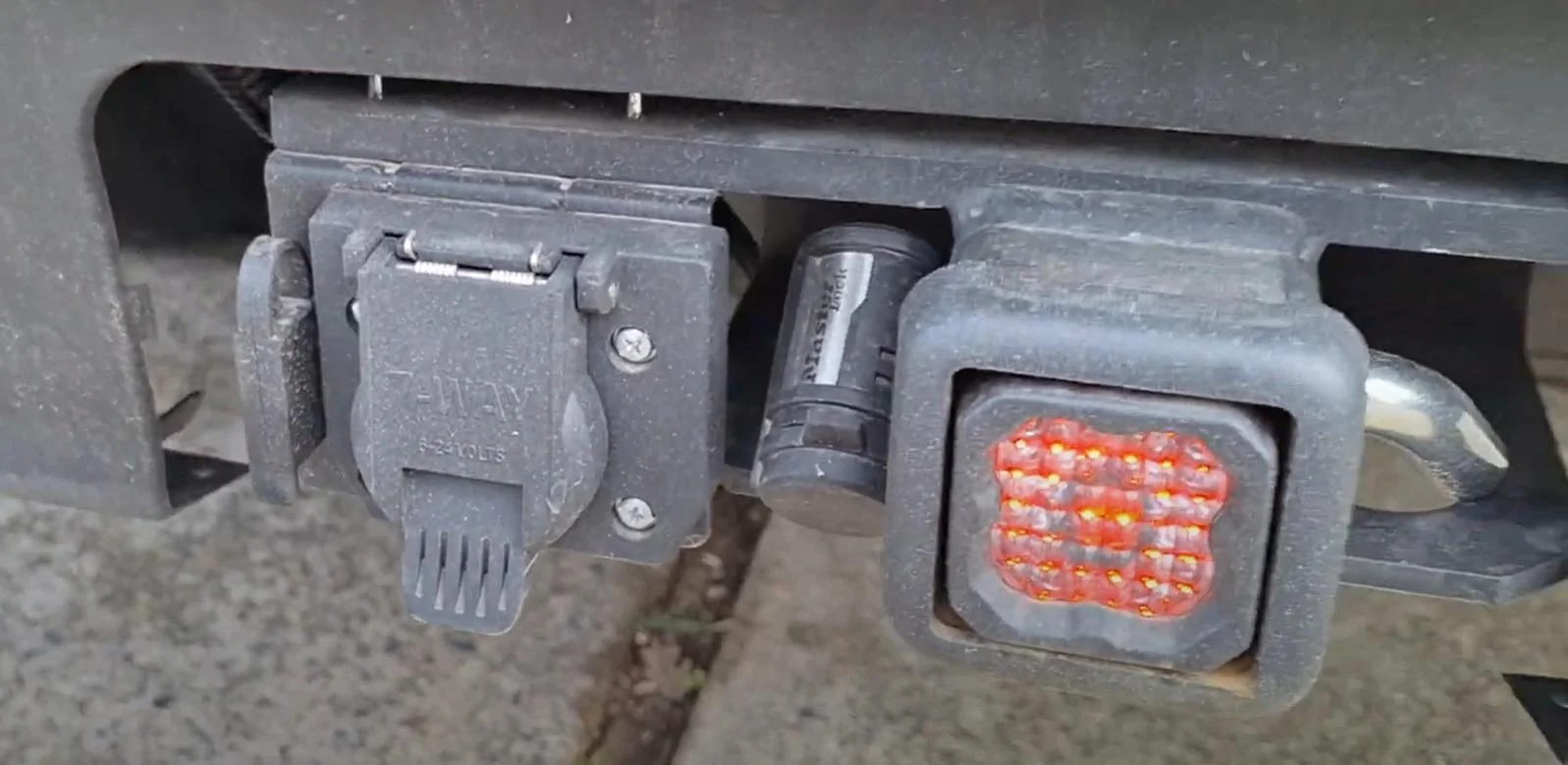 Ford Maverick DIY how-to install hitch, 7 pin trailer connector, Diode Dynamics HitchMount LED Pod yEpcJHE