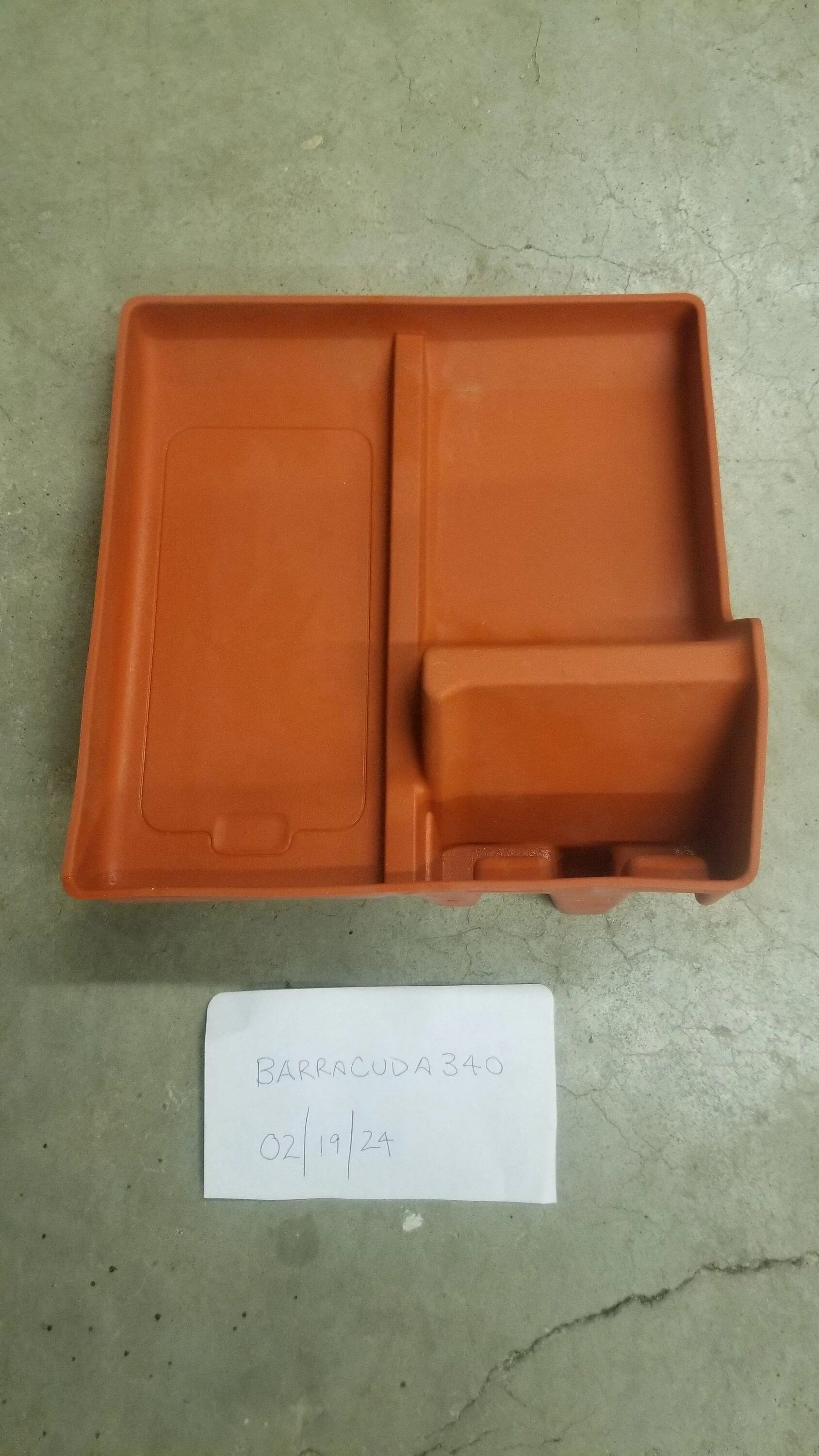 Ford Maverick XLT center console tray (orange) 20240219_104512