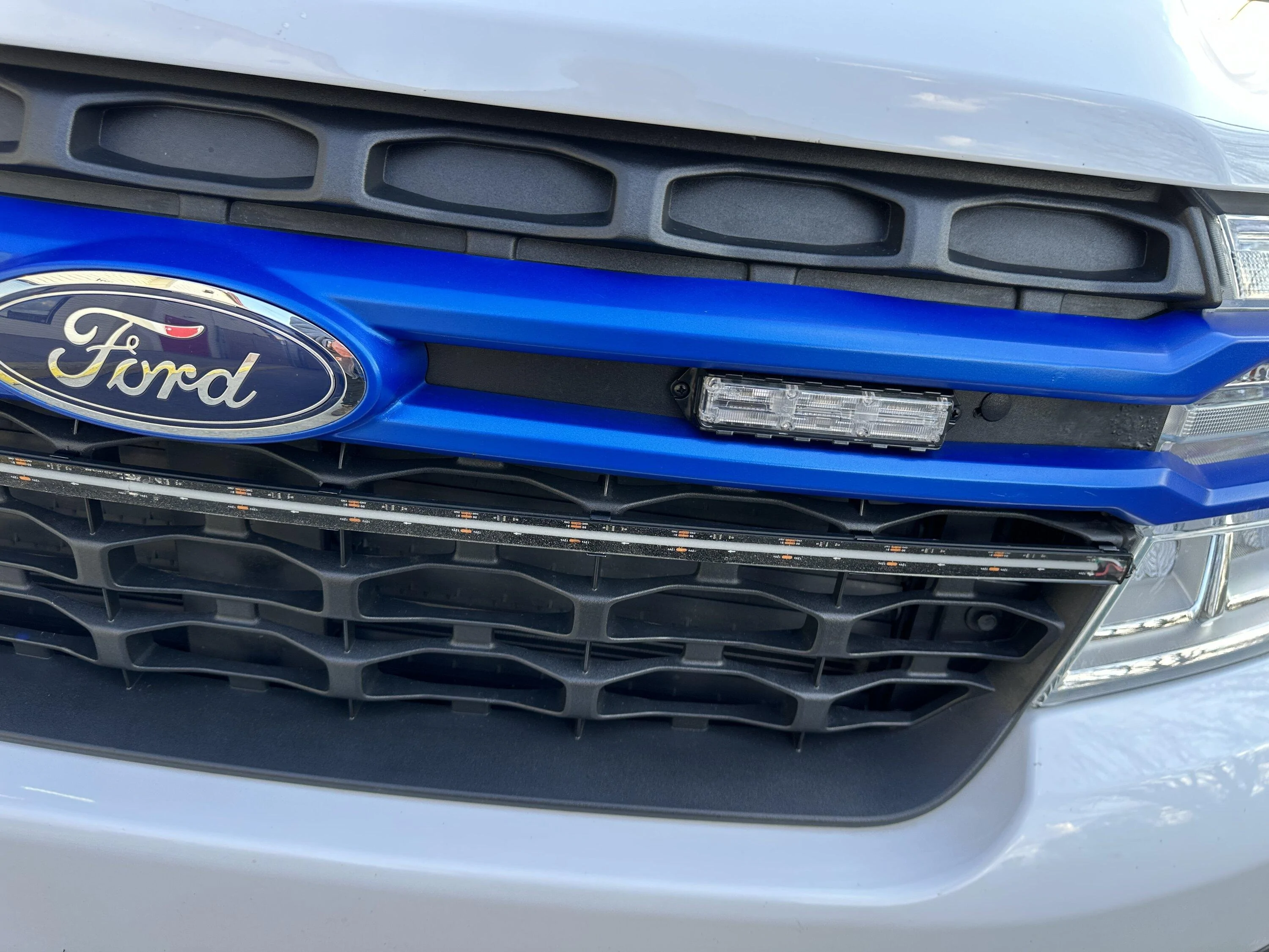 Ford Maverick Grill bar replacement IMG_6200