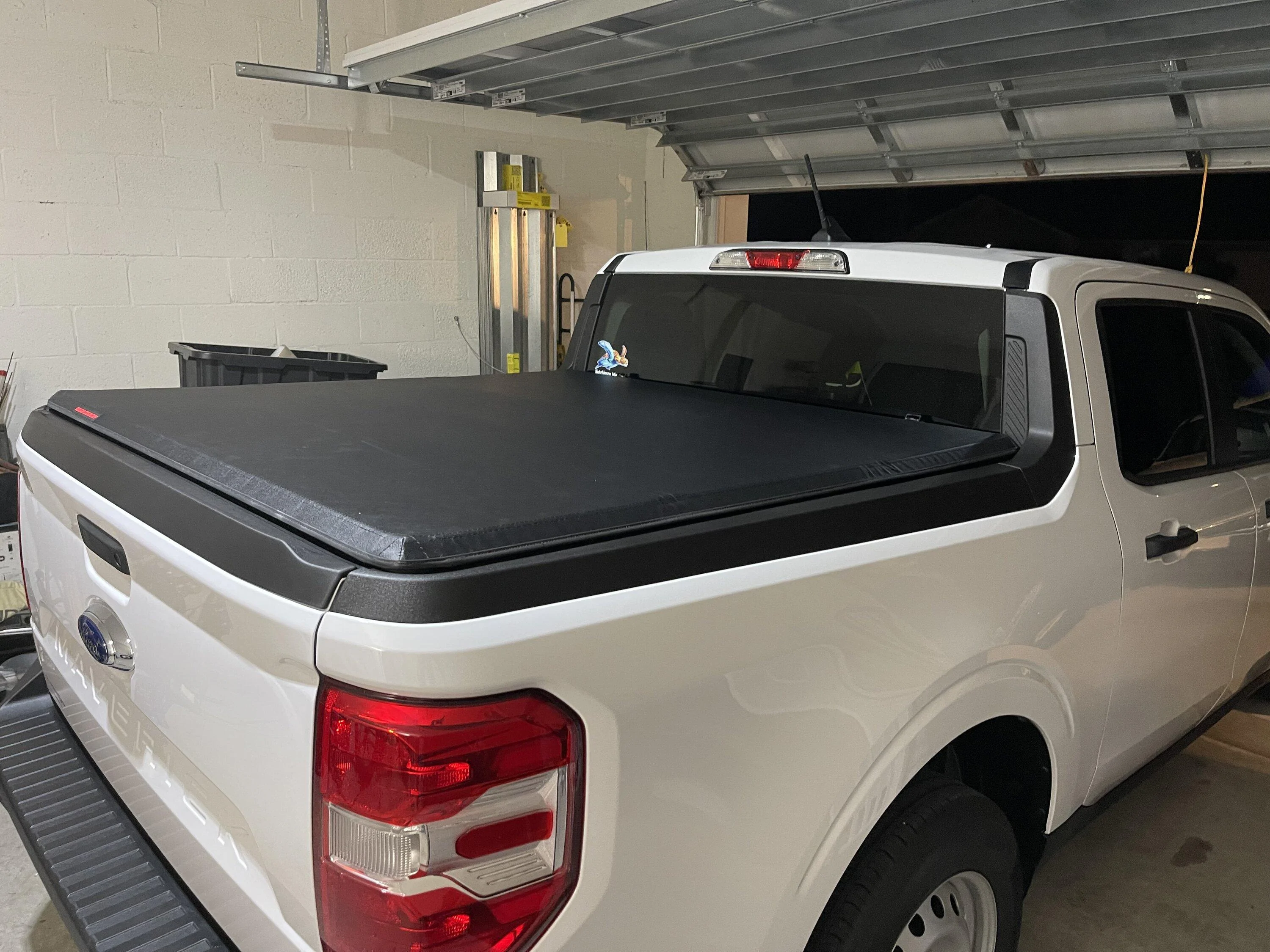 Ford Maverick My first add-on: Tonneau Cover IMG_0049