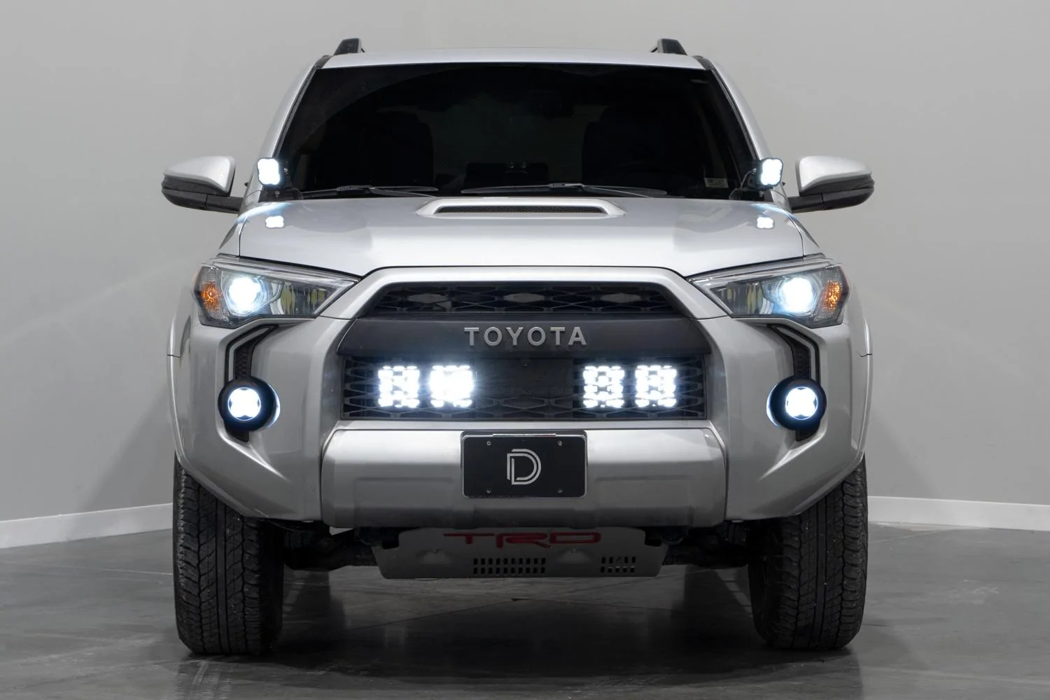 Ford Maverick Stealthy light bracket. 2020_4Runner_SS5_4Pod_Studio_Straight_On_SS3_Fog_HL_Lowbeam