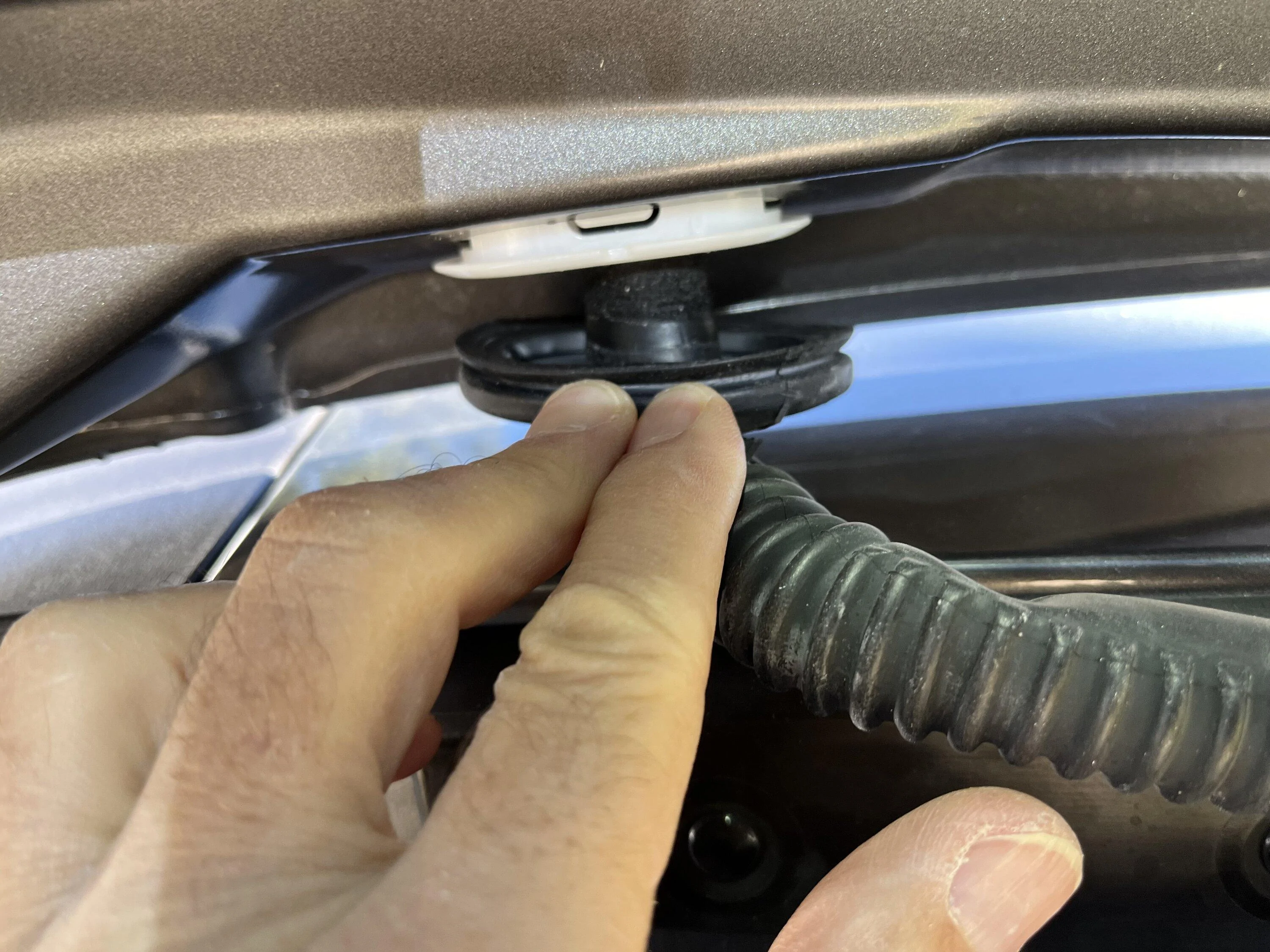 Ford Maverick Door harness won't sit flush anymore EPDM Flexible Duct and Base = IMG_3872
