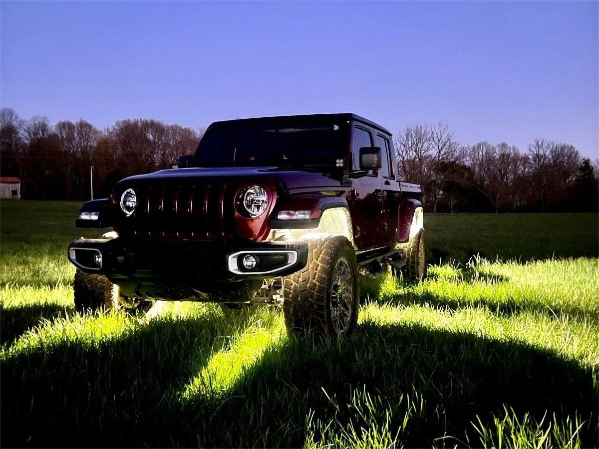Ford Maverick Introducing The New Switchback Rock Lights: A Game-Changer for Off-Road Enthusiasts 3-1