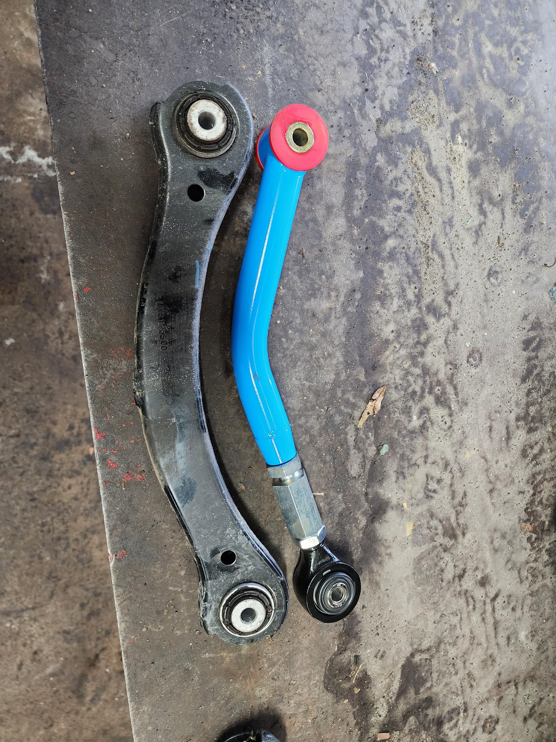Ford Maverick volksnuts’ Lariat Maverick build 20240119_161610
