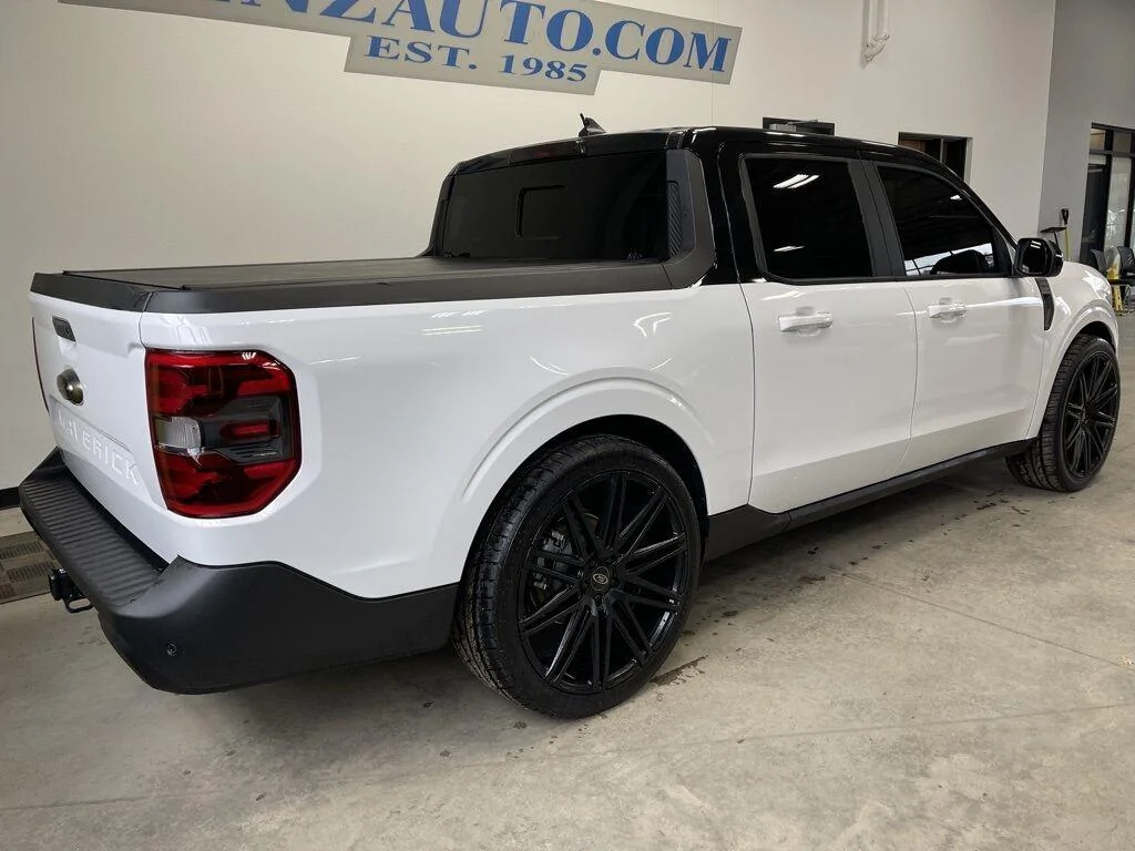 Ford Maverick Has anyone wrapped their roof ? 758072b5ab95925a7021bc1ec3dd00dc