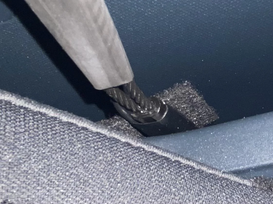 Ford Maverick Exposed seat belt cable? IMG_4011