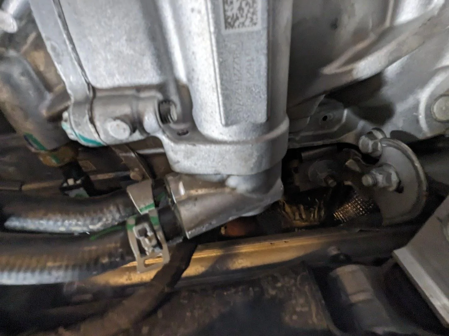 Ford Maverick How To: Maverick Tremor PTU oil change PXL_20240307_210615854 (1)