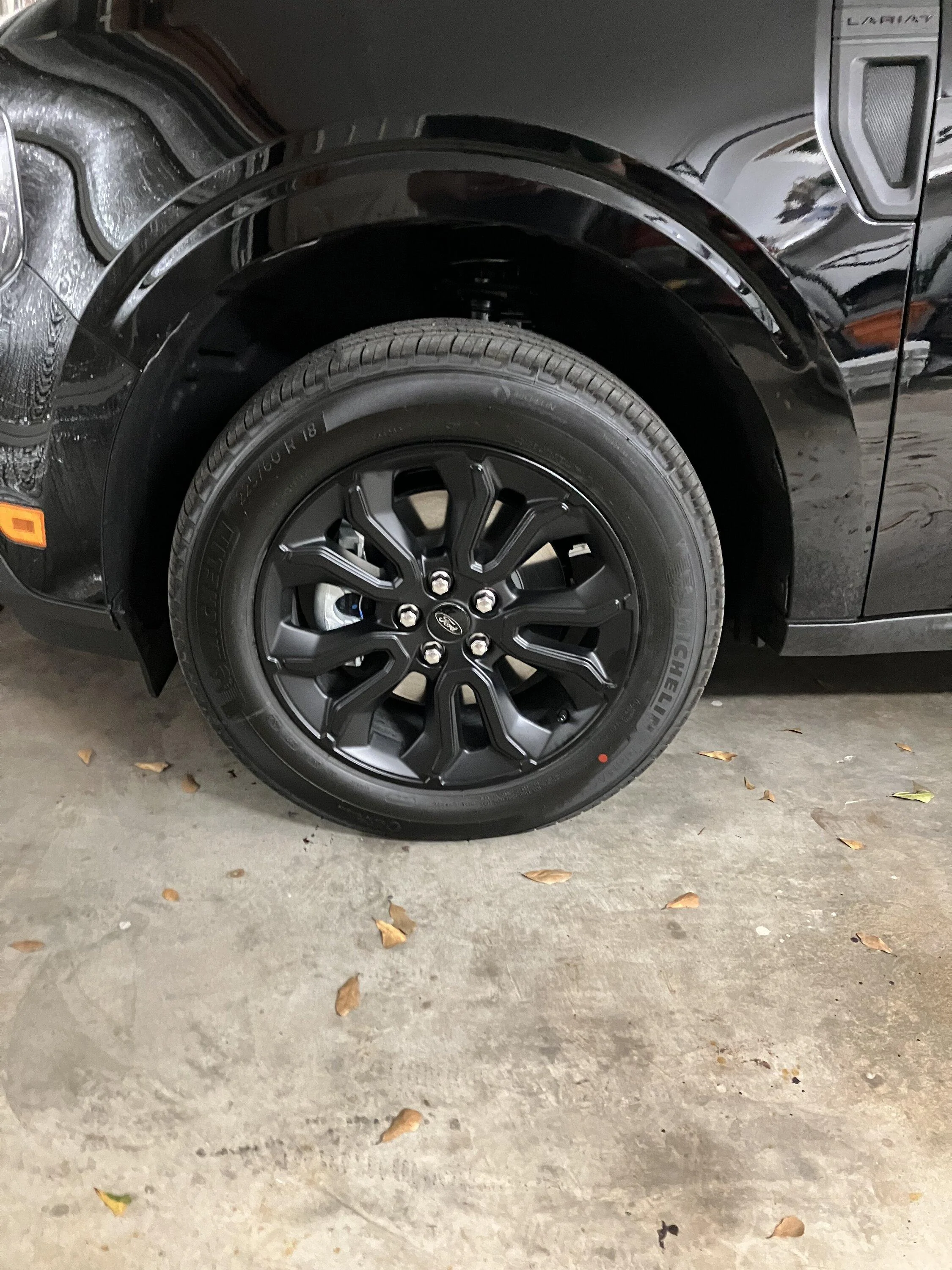Ford Maverick Black Lug Nuts (+closely matching lock set) IMG_4161
