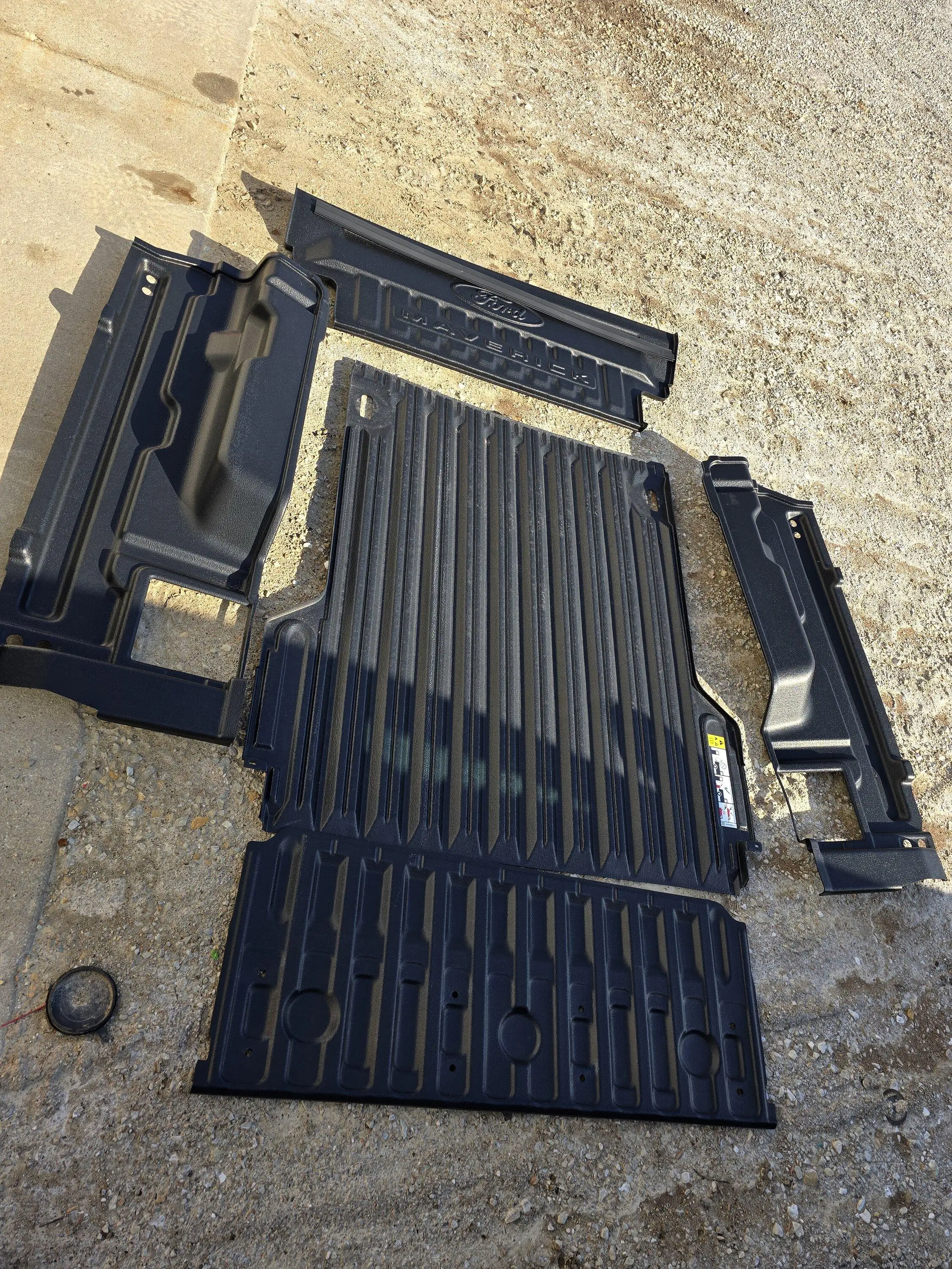 Ford Maverick Ford Oem drop in bed liner 20240311_094205